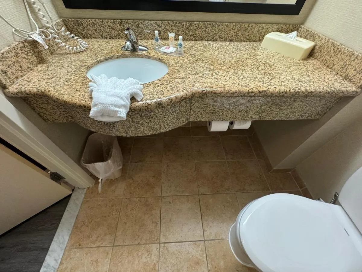 Bathroom in Comfort Inn & Suites Lexington Park near Pax River