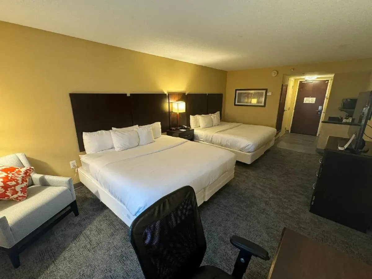 Bed in Comfort Inn & Suites Lexington Park near Pax River Bed in Comfort Inn & Suites Lexington Park near Pax River
