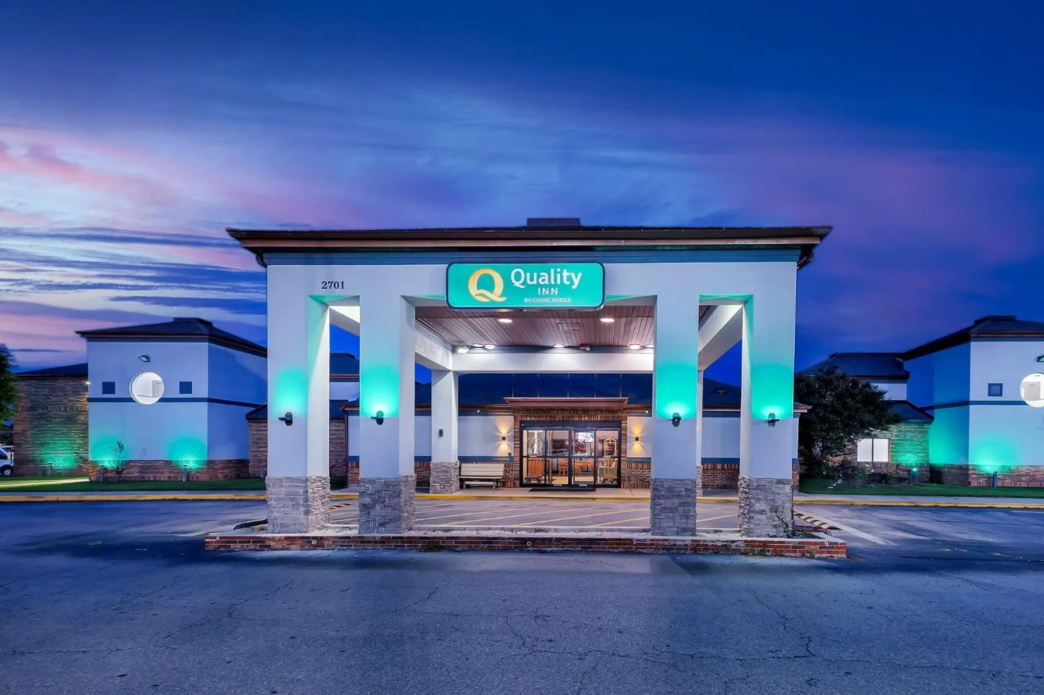 Property building in Quality Inn Salisbury North