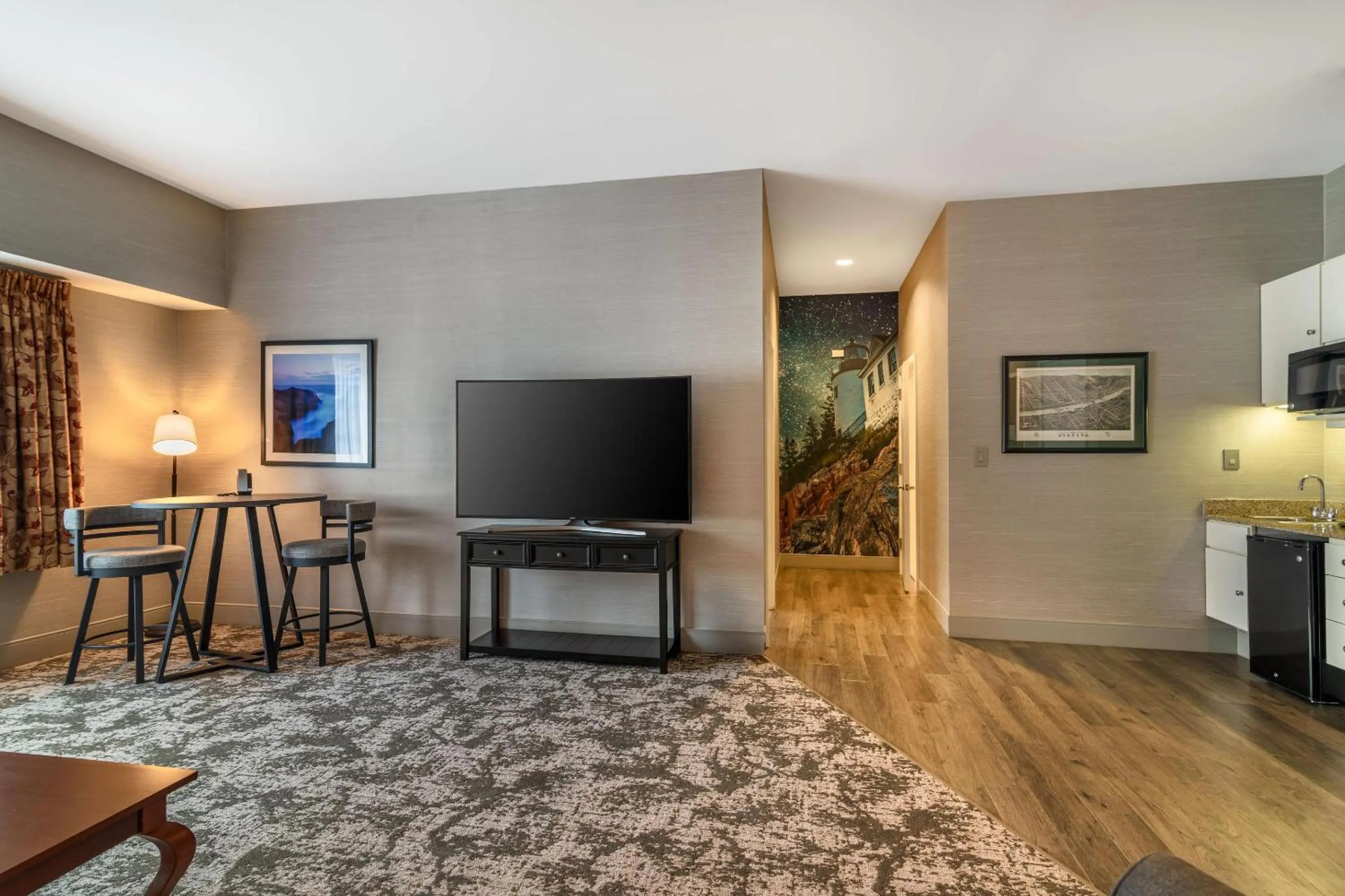 Bedroom in Maine Evergreen Hotel, an Ascend Collection Hotel