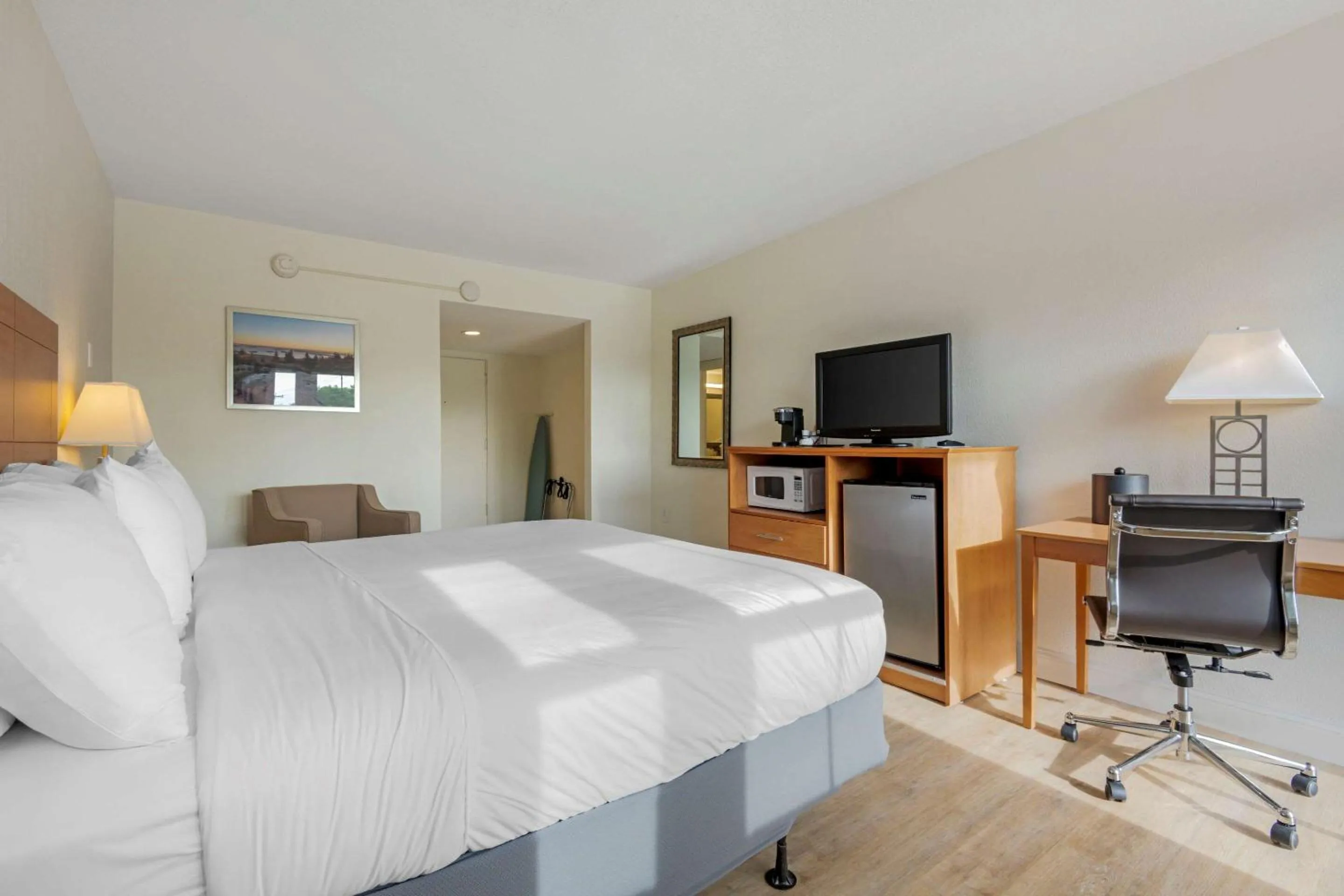 Photo of the whole room, Bed in Seasider Motel