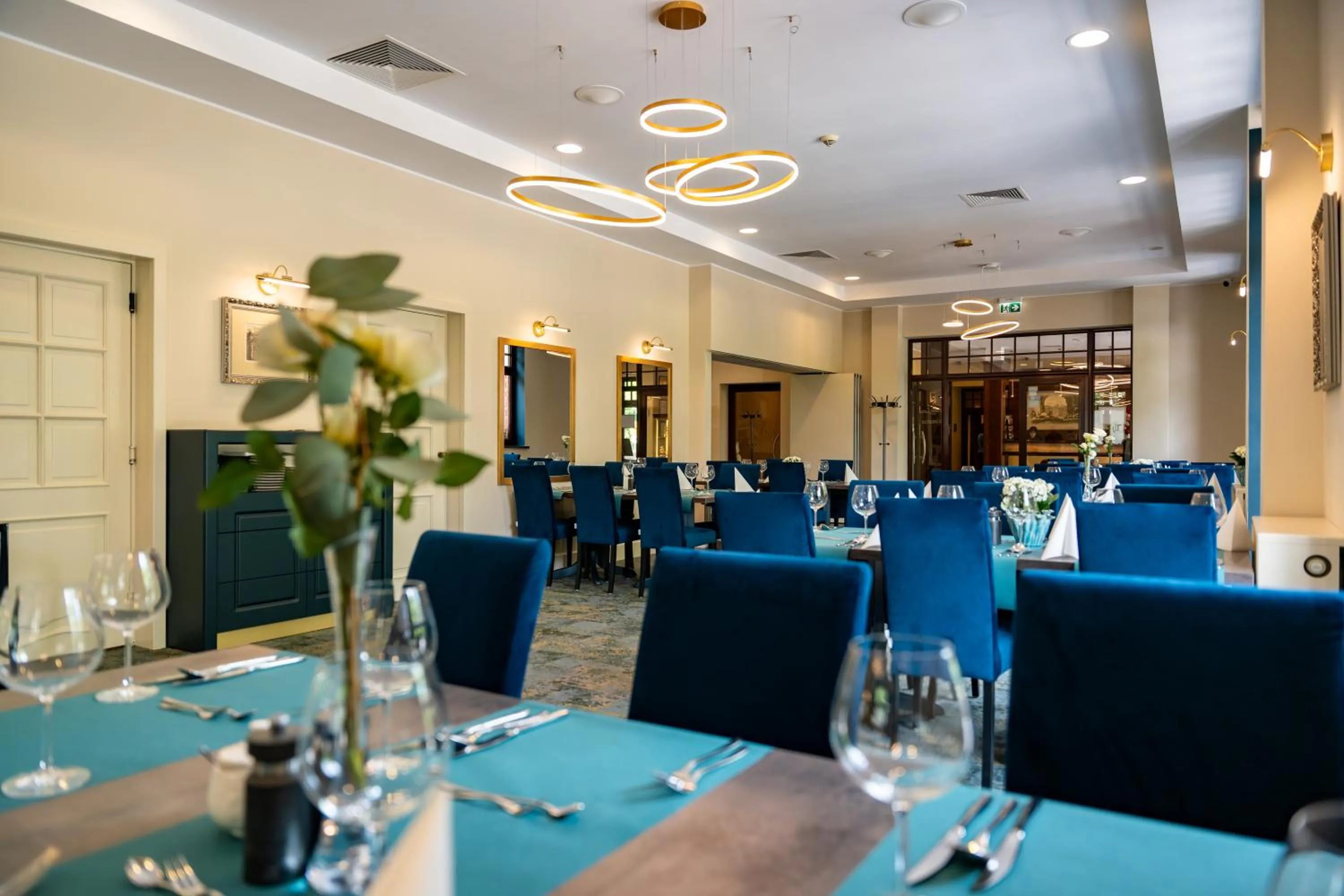 Restaurant/places to eat in Grand Sal