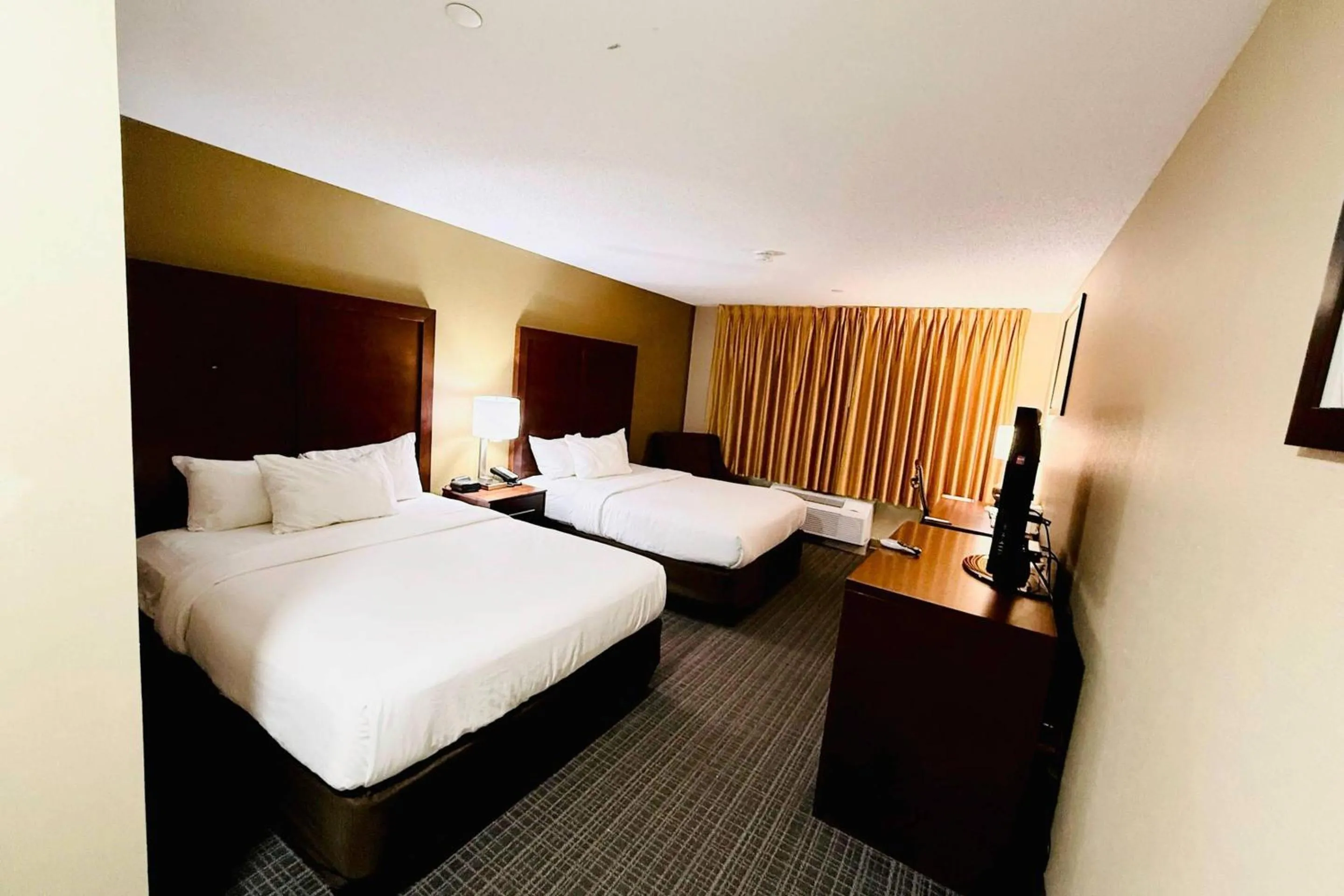 Bedroom, Bed in Comfort Inn & Suites Scarborough-Portland