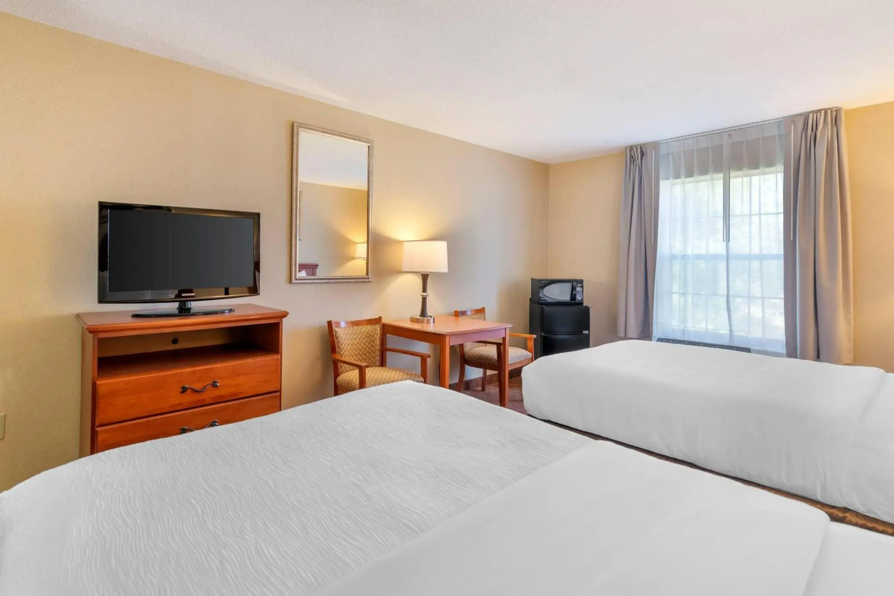 Bedroom, Bed in Quality Inn at Bangor Mall Bedroom, Bed in Quality Inn at Bangor Mall