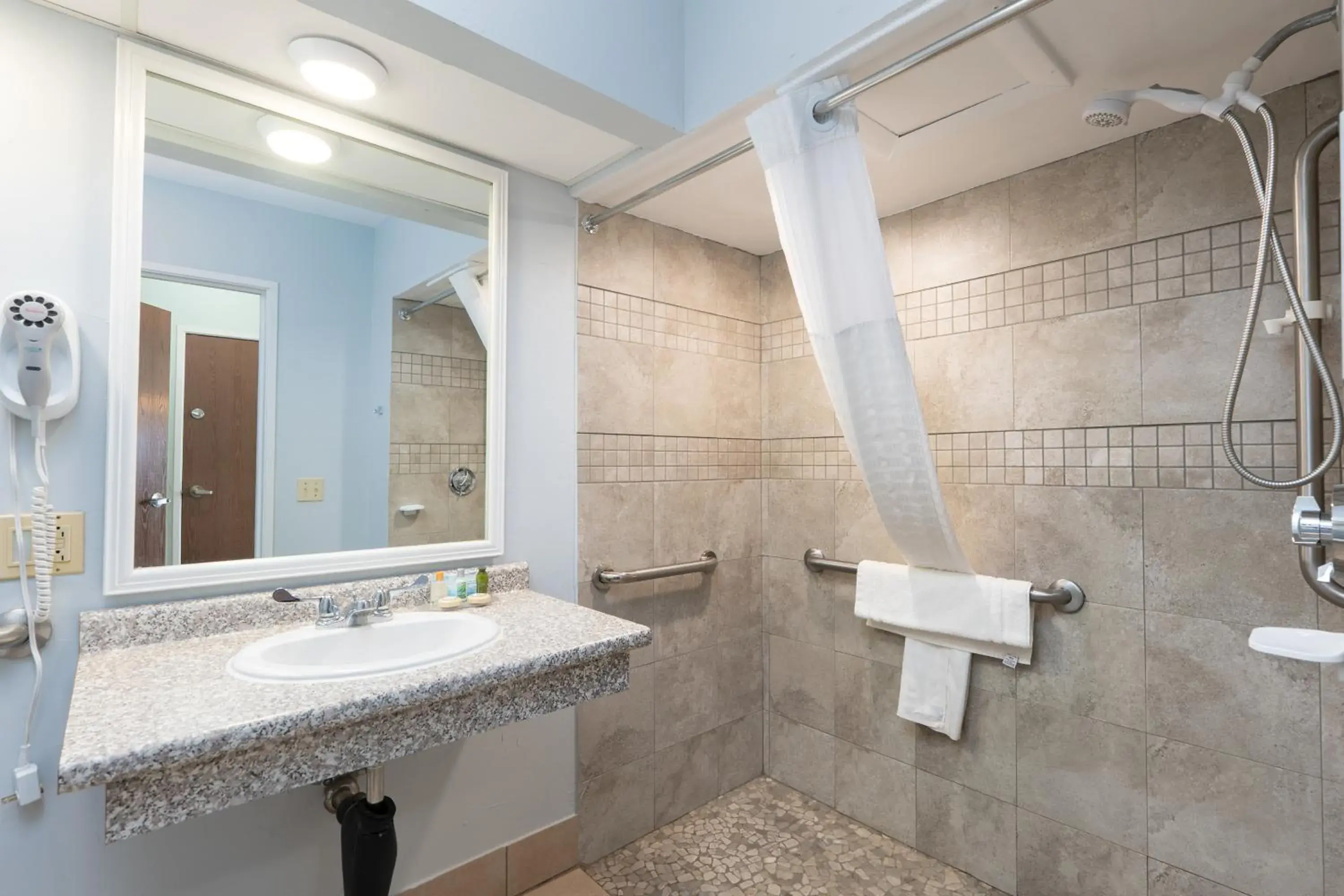 Bathroom in Fireside Inn, Ocean's Edge Bathroom in Fireside Inn, Ocean's Edge