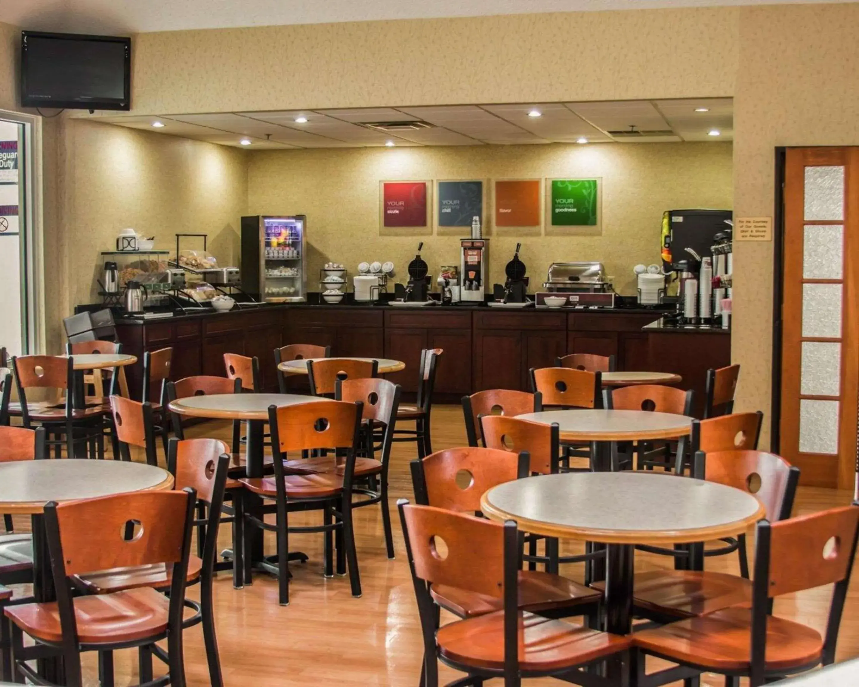 Restaurant/places to eat in Comfort Inn Restaurant/places to eat in Comfort Inn