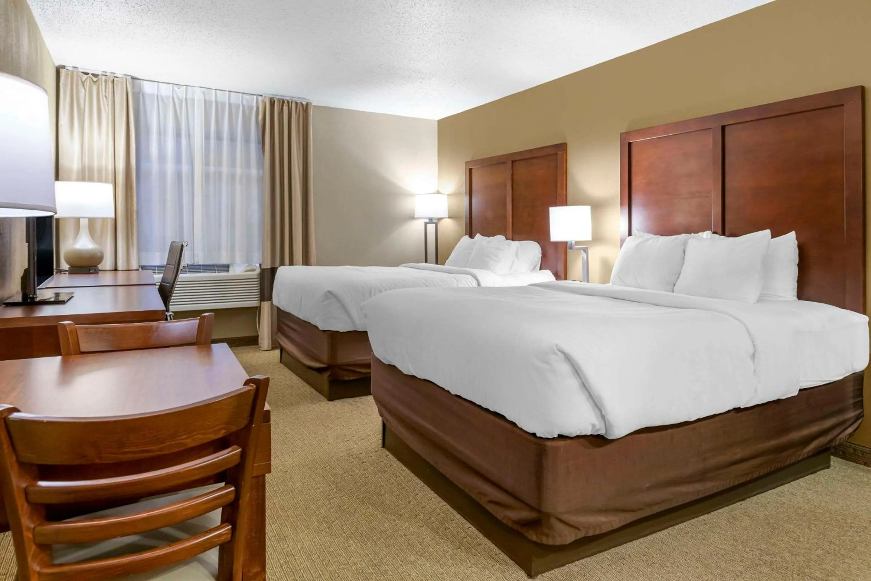 Bedroom, Bed in Comfort Inn