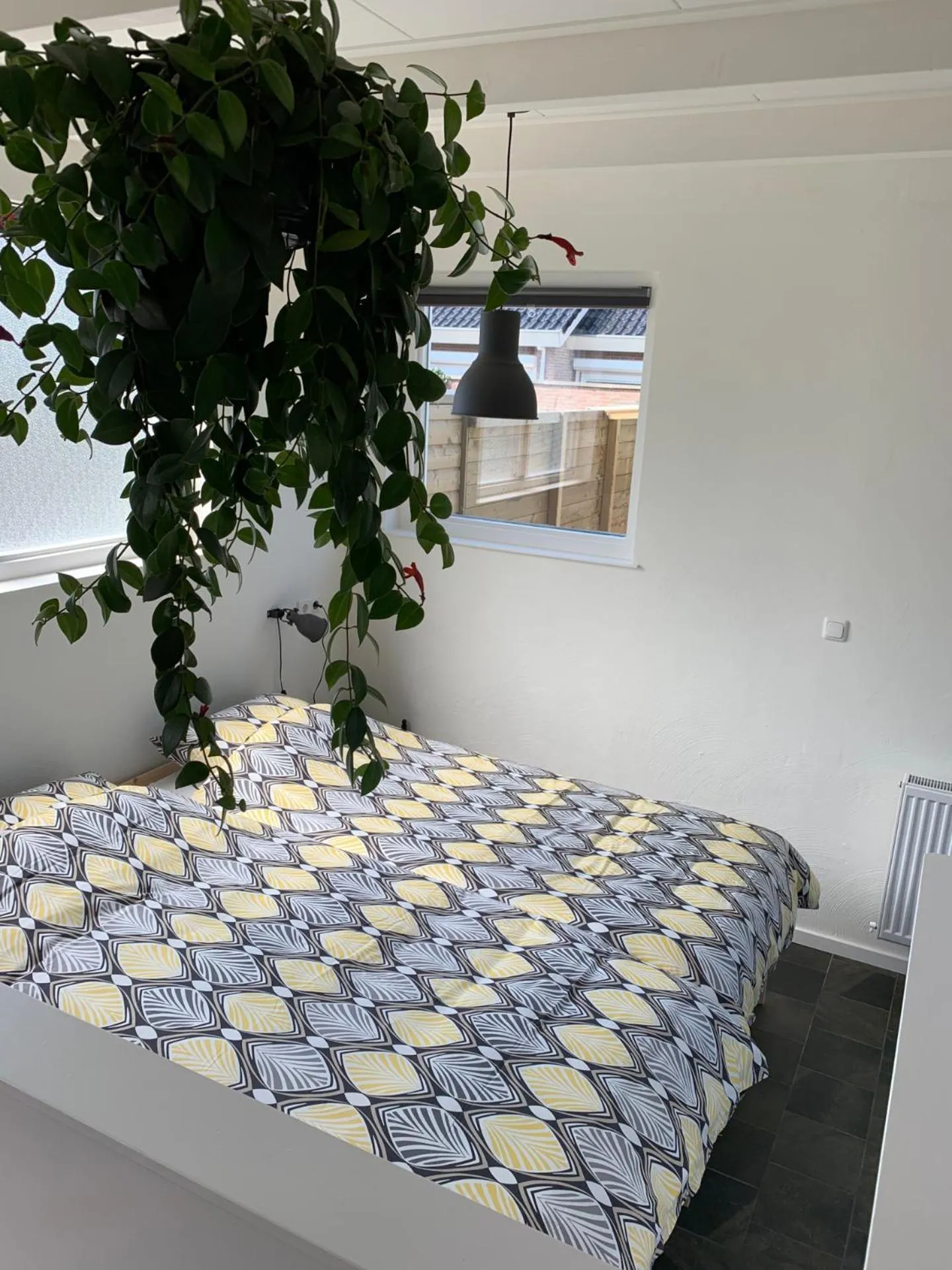 Bed in Oostvoornsch Gastenverblijf