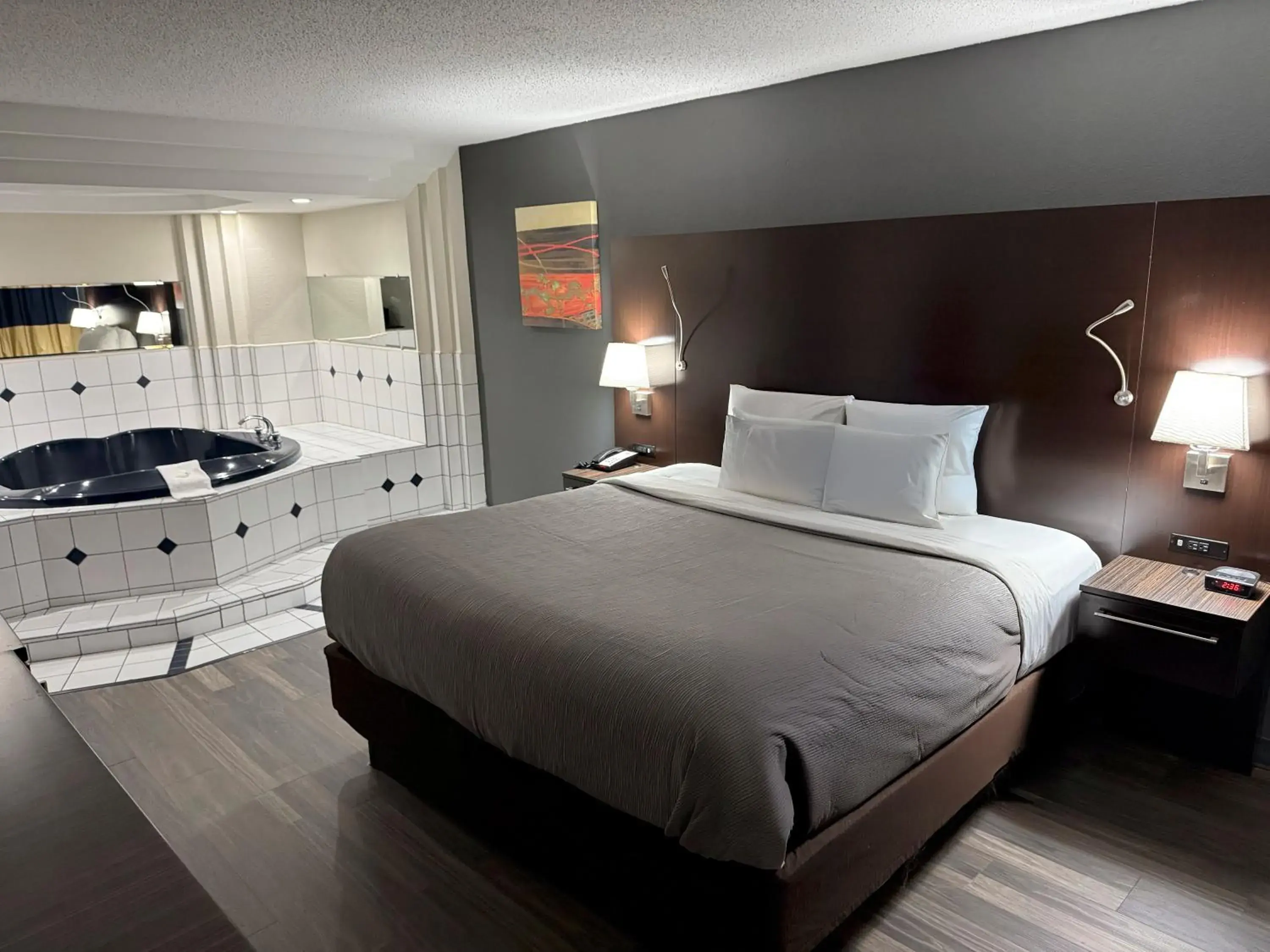 Bedroom, Bed in Quality Inn & Suites Banquet Center Bedroom, Bed in Quality Inn & Suites Banquet Center