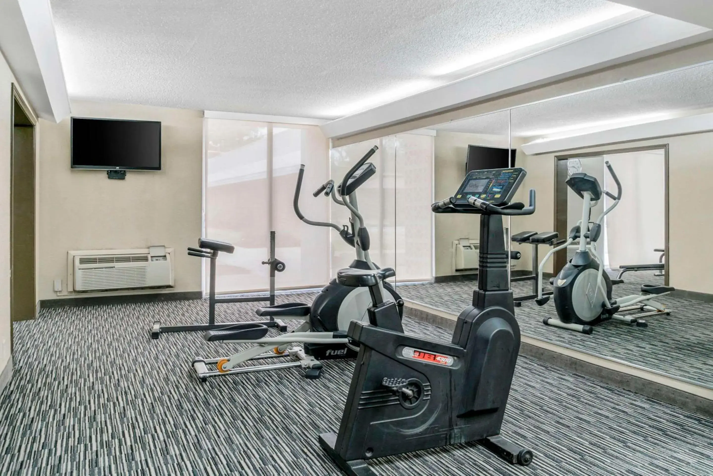 Fitness centre/facilities in Quality Inn & Suites Banquet Center Fitness centre/facilities in Quality Inn & Suites Banquet Center