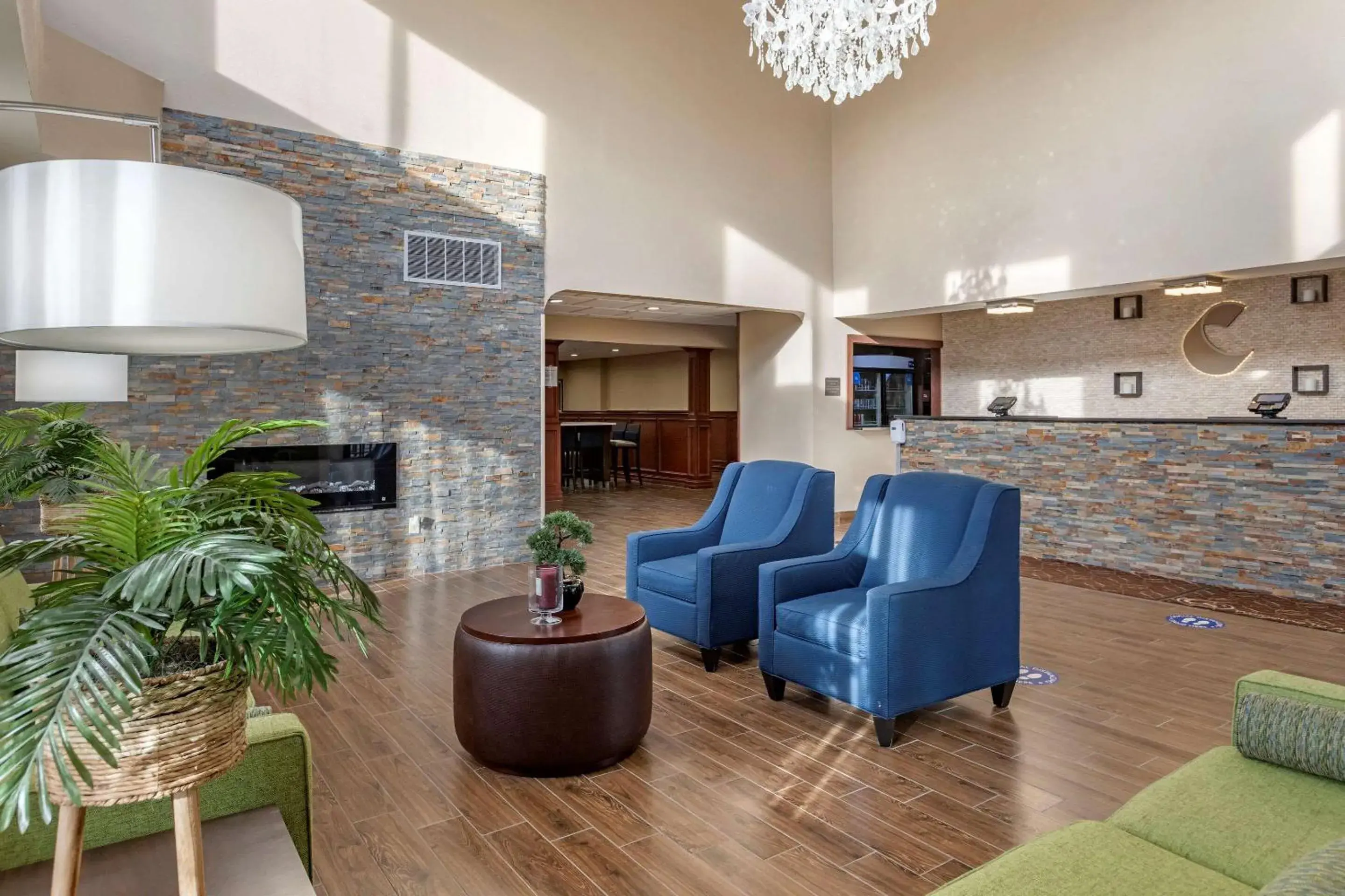 Lobby or reception, Lobby/Reception in Comfort Suites Auburn Hills-Detroit