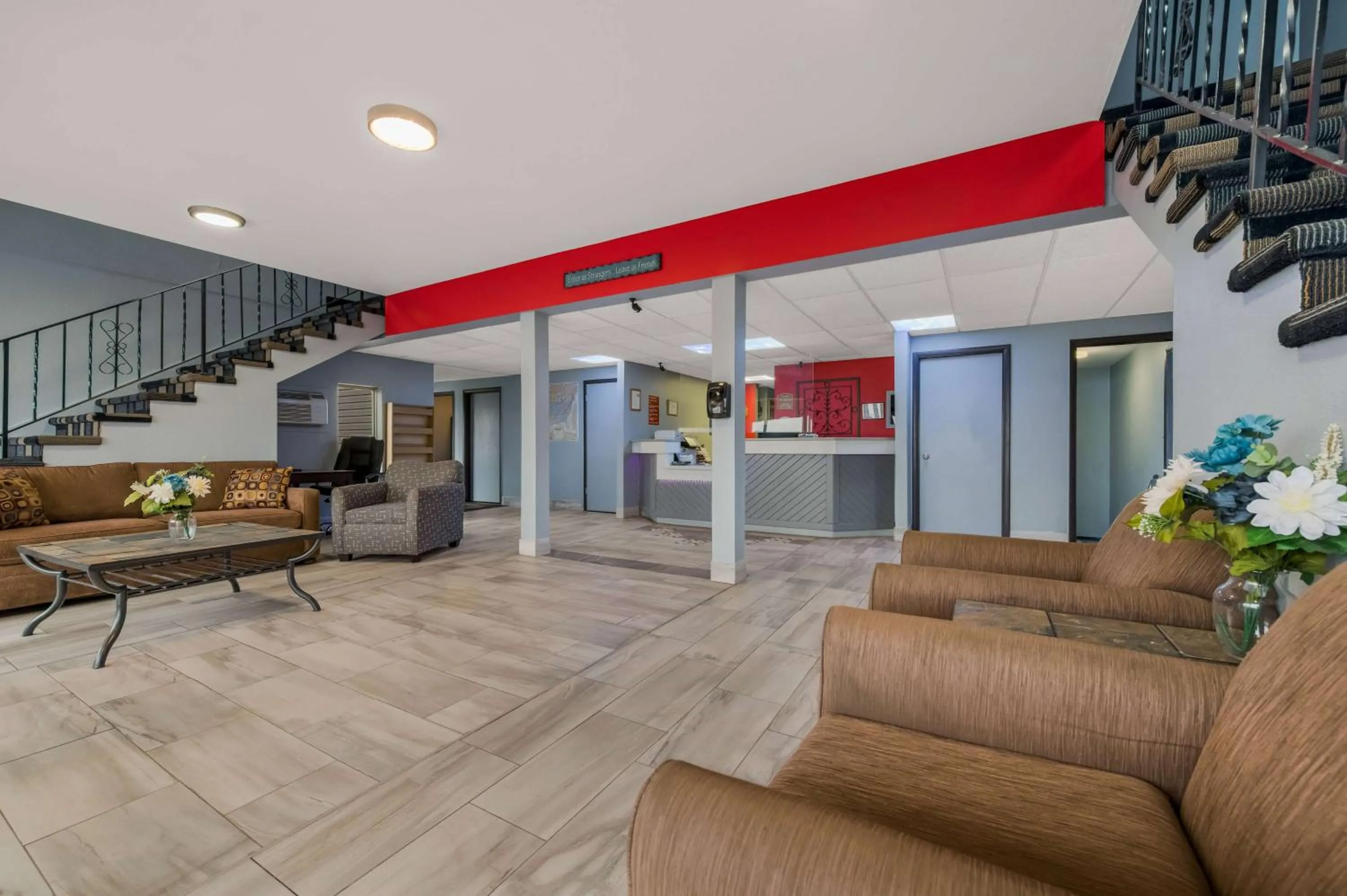 Lobby or reception in Baymont by Wyndham Iron Mountain