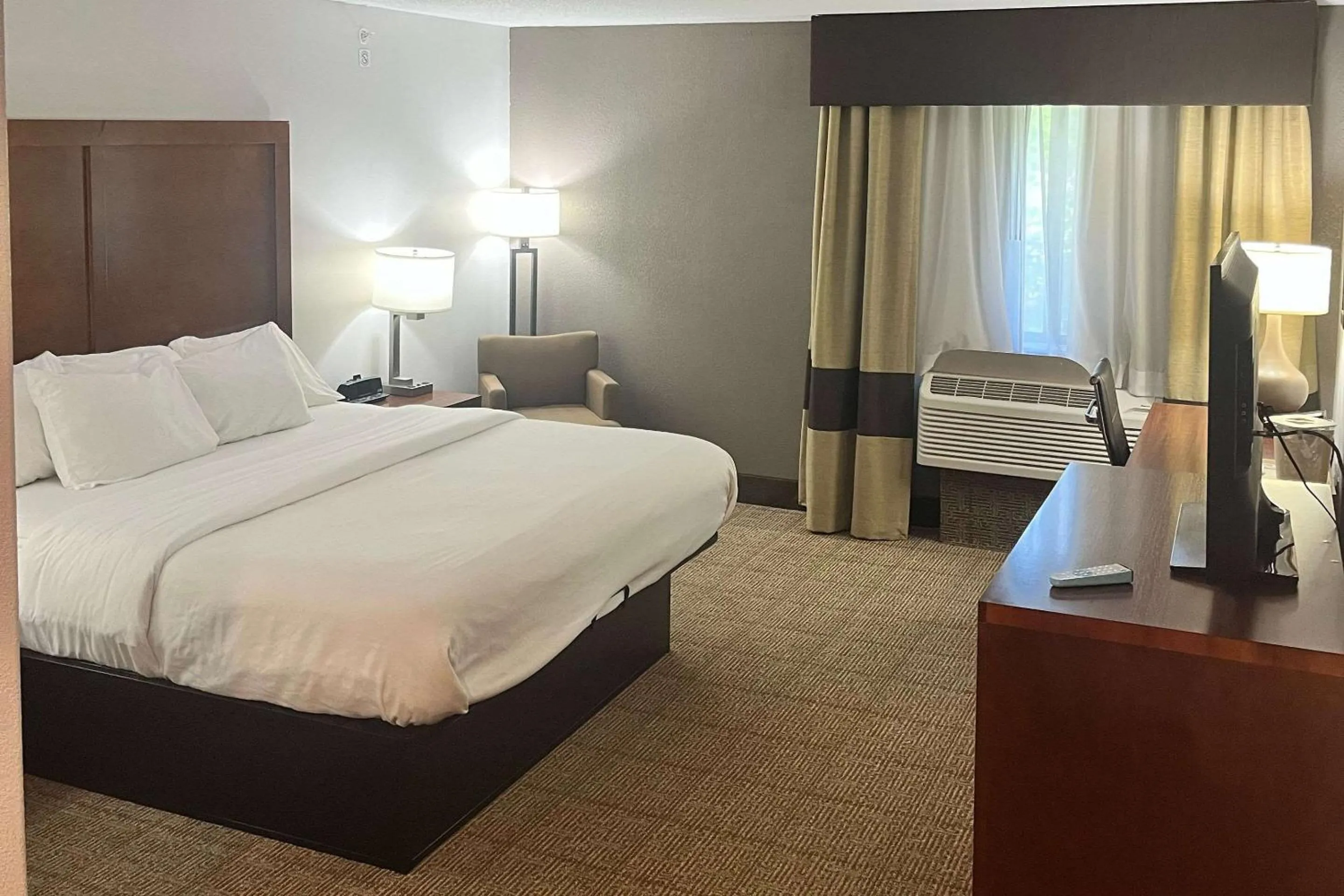 Bedroom in Comfort Inn & Suites Jackson North