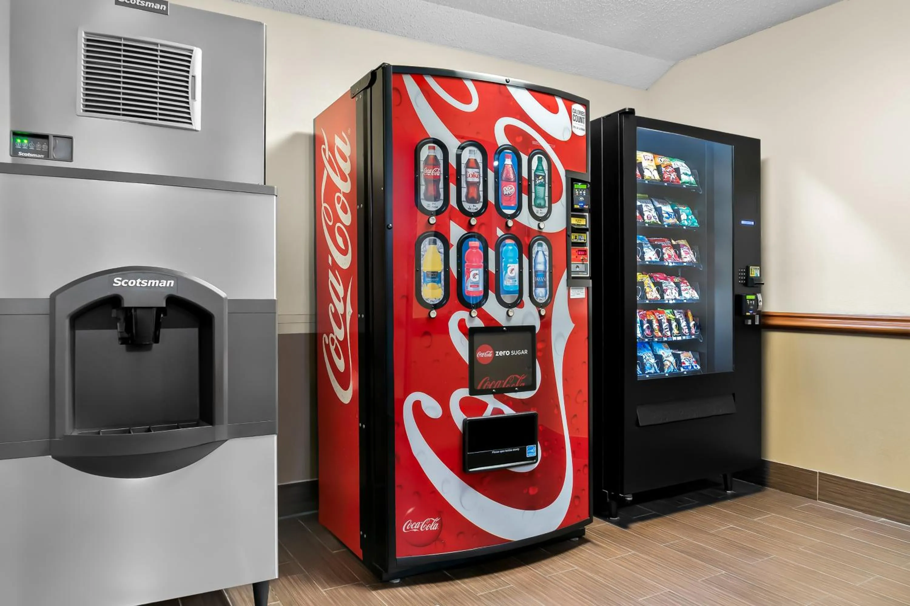 vending machine in Comfort Inn & Suites