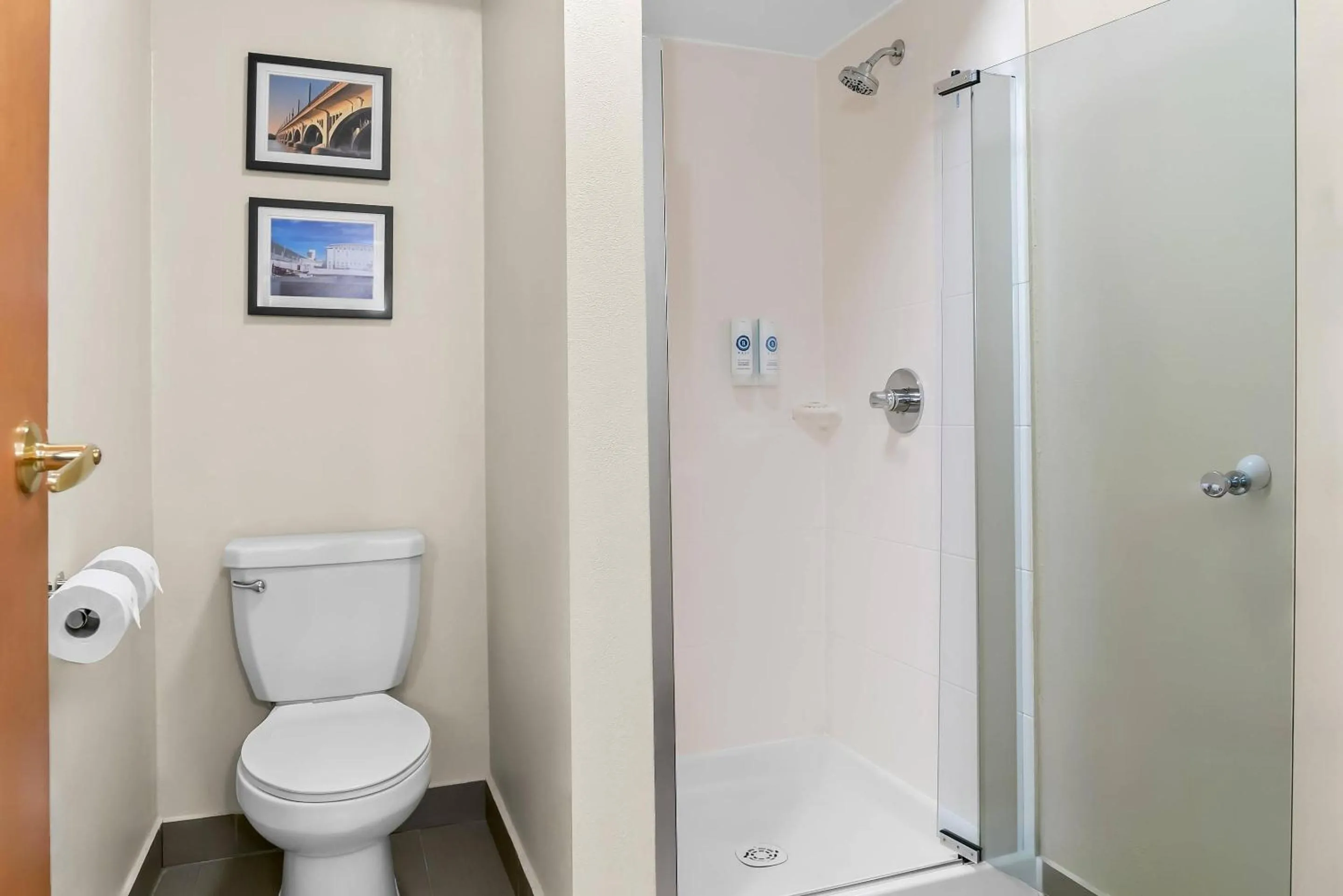 Bedroom in Comfort Inn & Suites