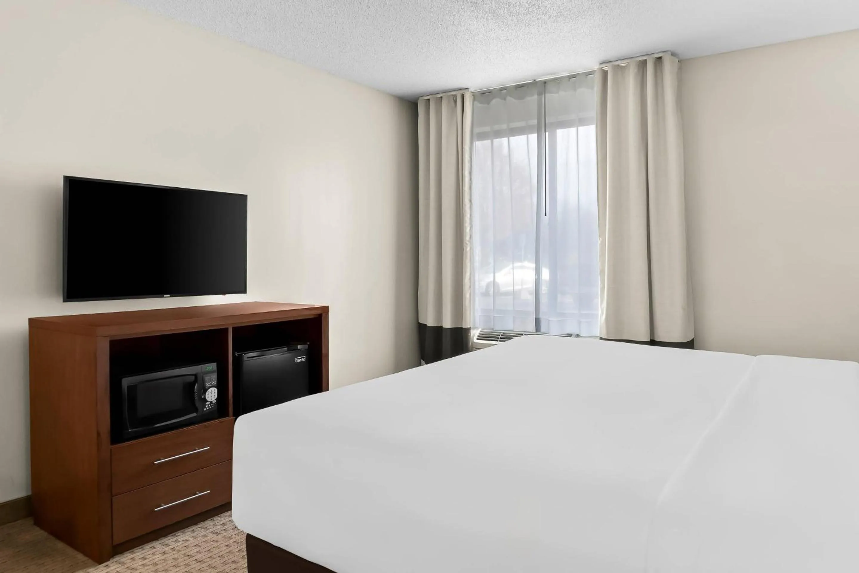 Bedroom, Bed in Comfort Inn & Suites