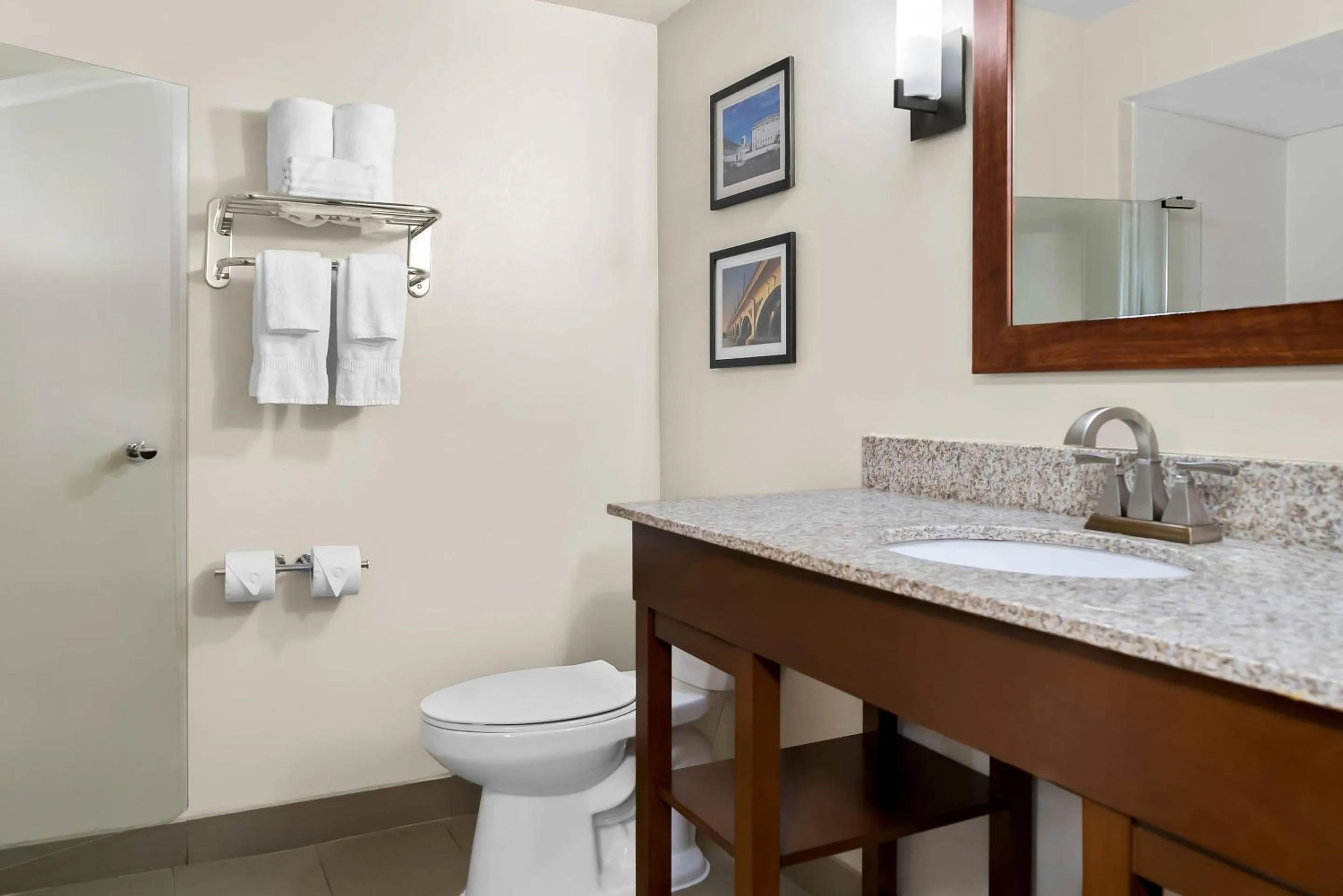 Bedroom in Comfort Inn & Suites