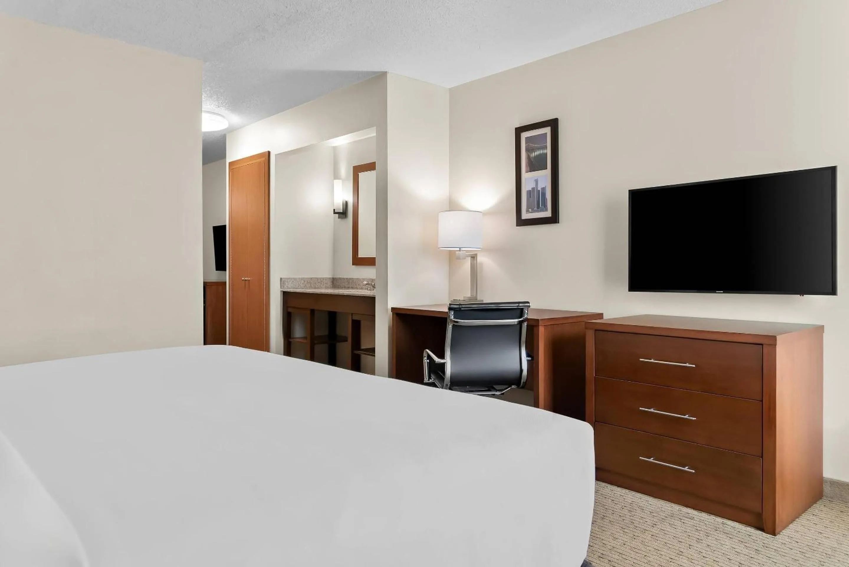 Bedroom, Bed in Comfort Inn & Suites