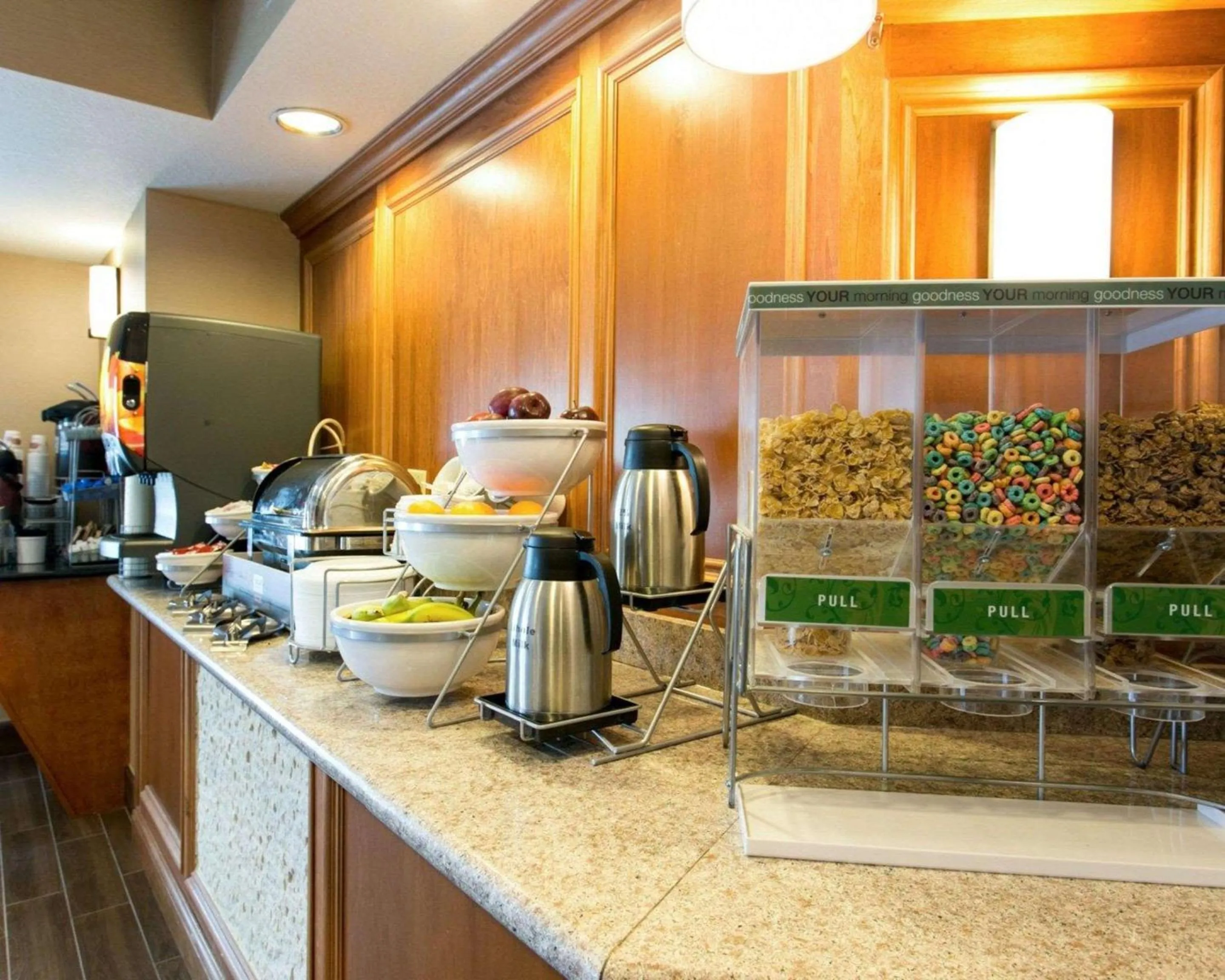 Restaurant/places to eat in Comfort Suites Benton Harbor - St Joseph