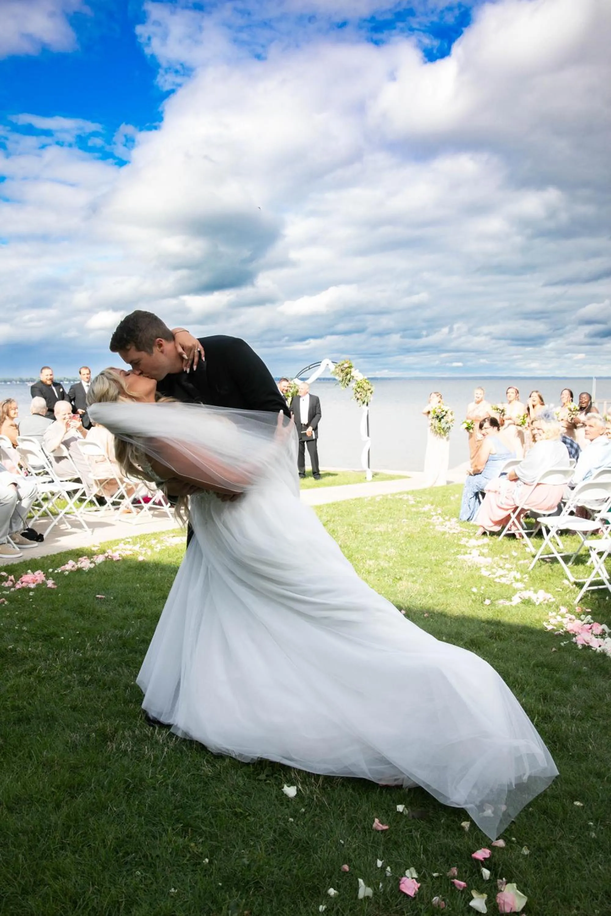 wedding in Lakeside Resort & Conference Center