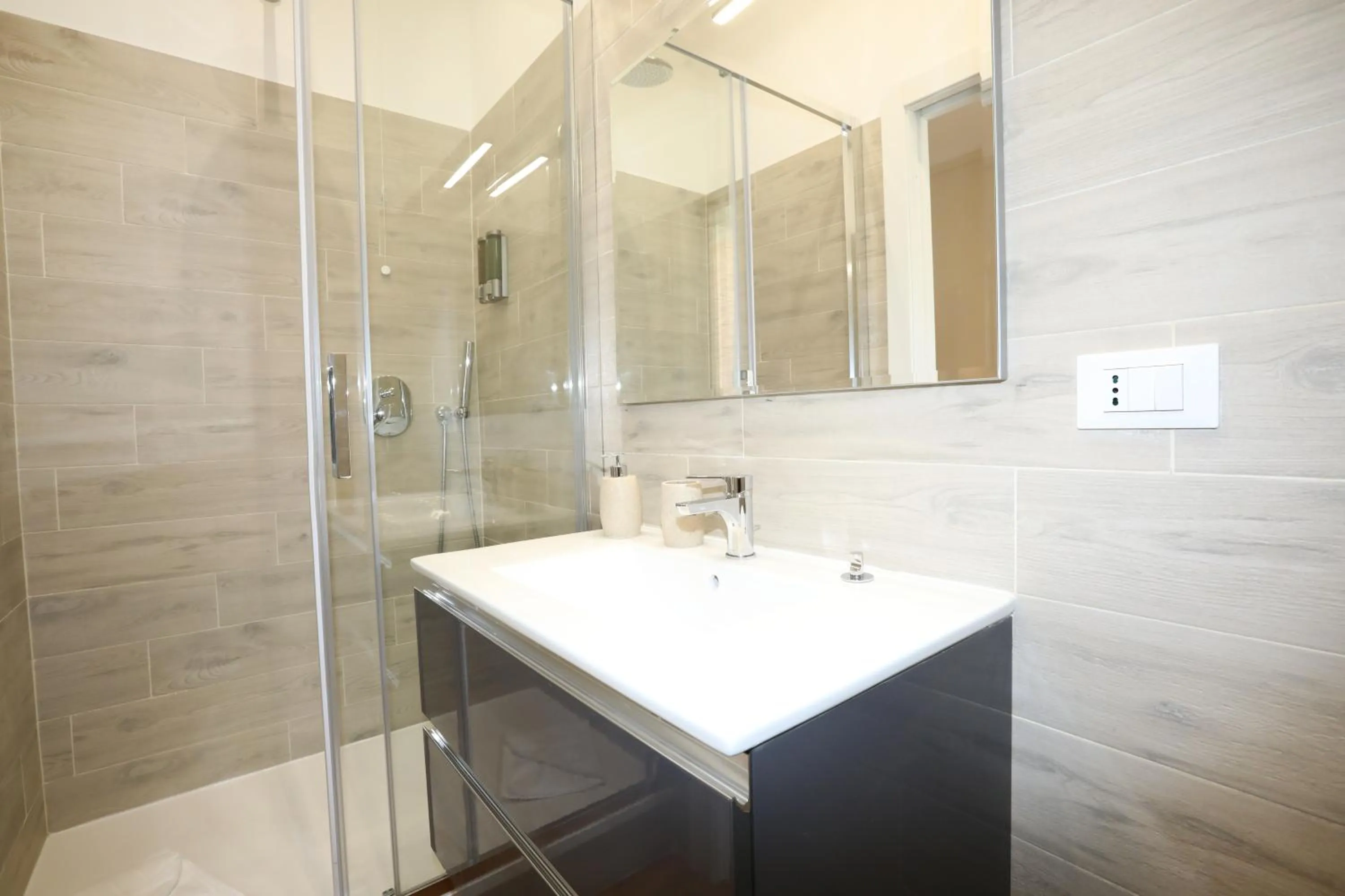 Shower in Unique luxury apartment and rooms