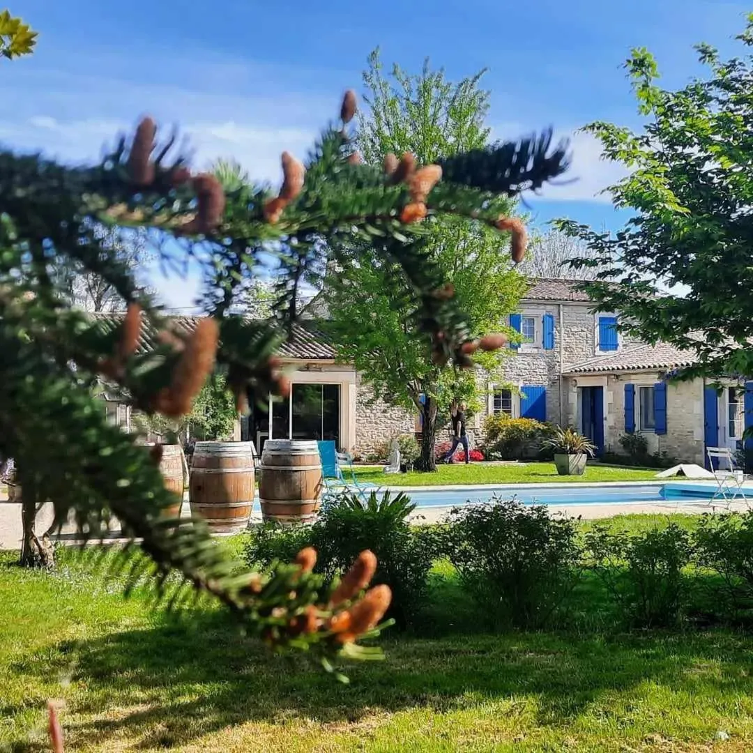 Garden in L'instant bleu