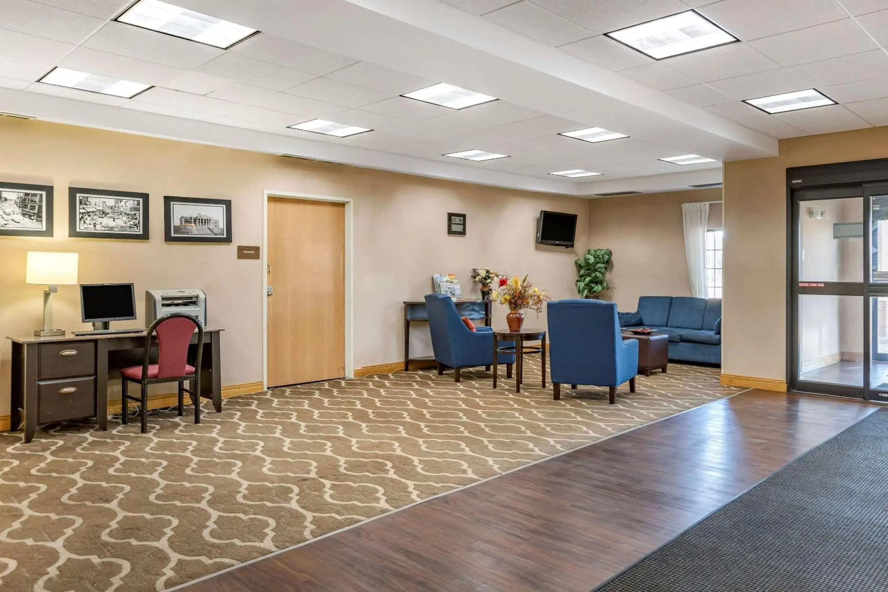 Lobby or reception in Comfort Inn Downtown - University Area Lobby or reception in Comfort Inn Downtown - University Area