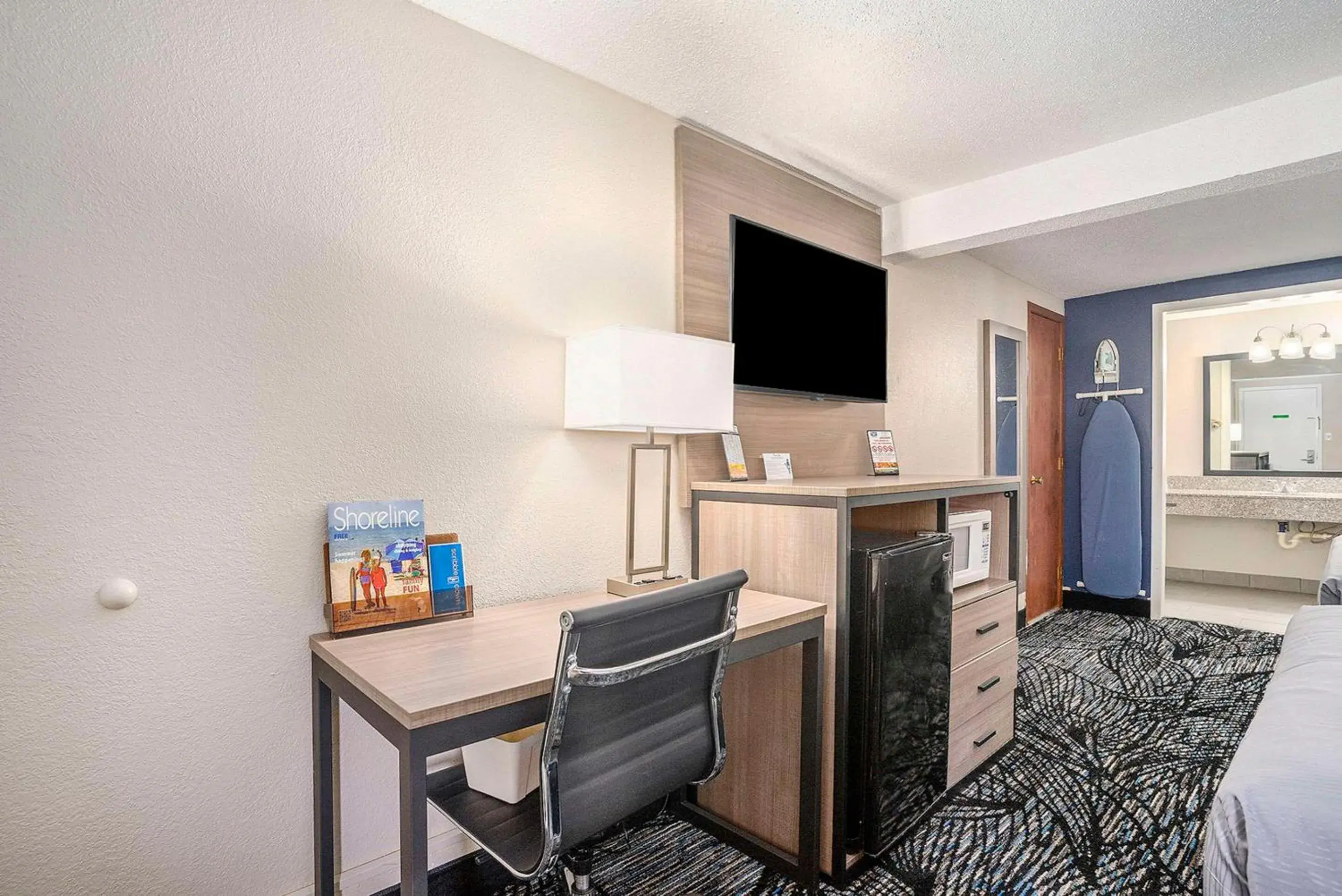 Bedroom, Bed in Rodeway Inn Bedroom, Bed in Rodeway Inn