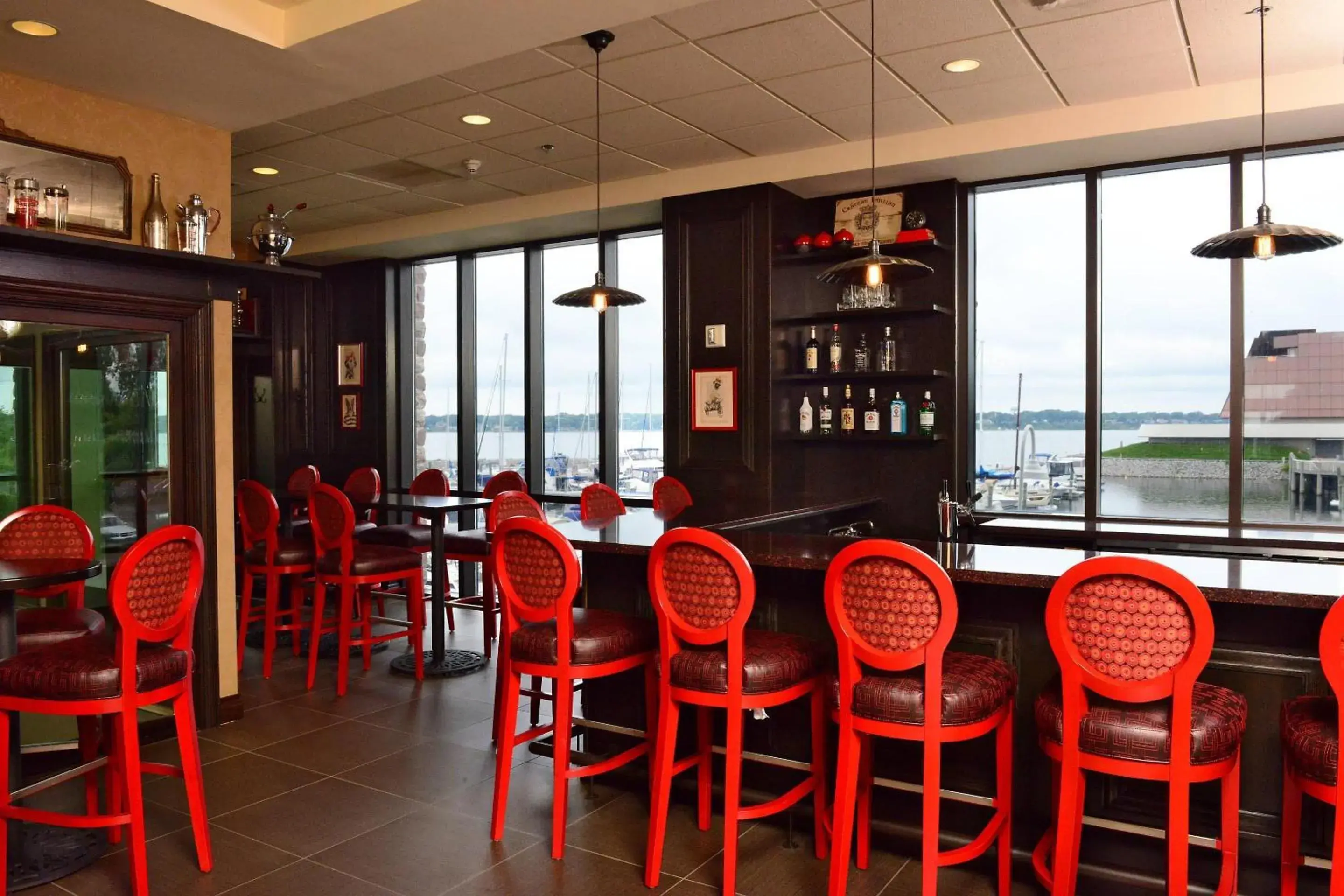 Restaurant/places to eat in Shoreline Inn & Conference Center, an Ascend Collection Hotel Restaurant/places to eat in Shoreline Inn & Conference Center, an Ascend Collection Hotel