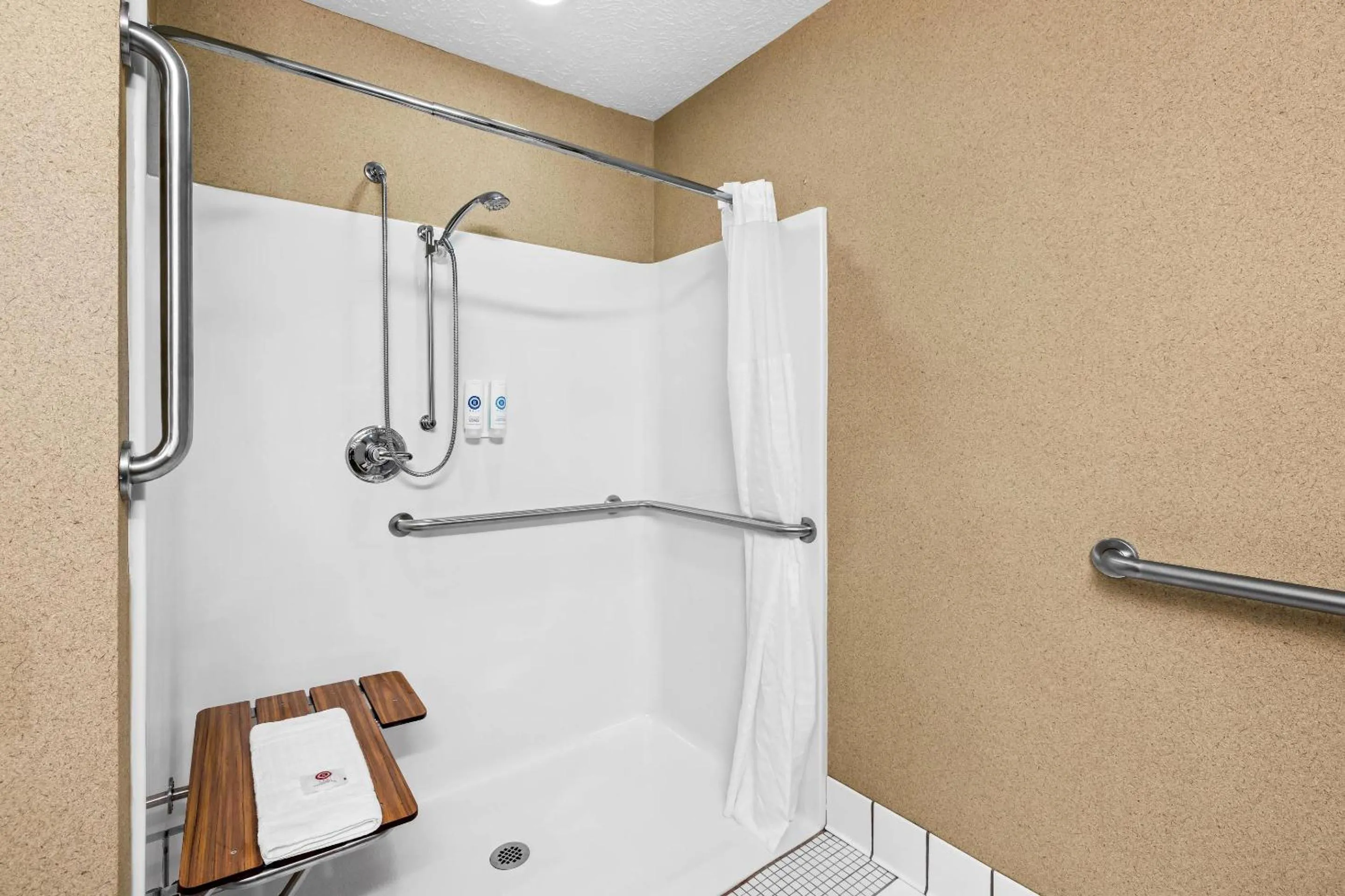 Bedroom in Comfort Inn Traverse City