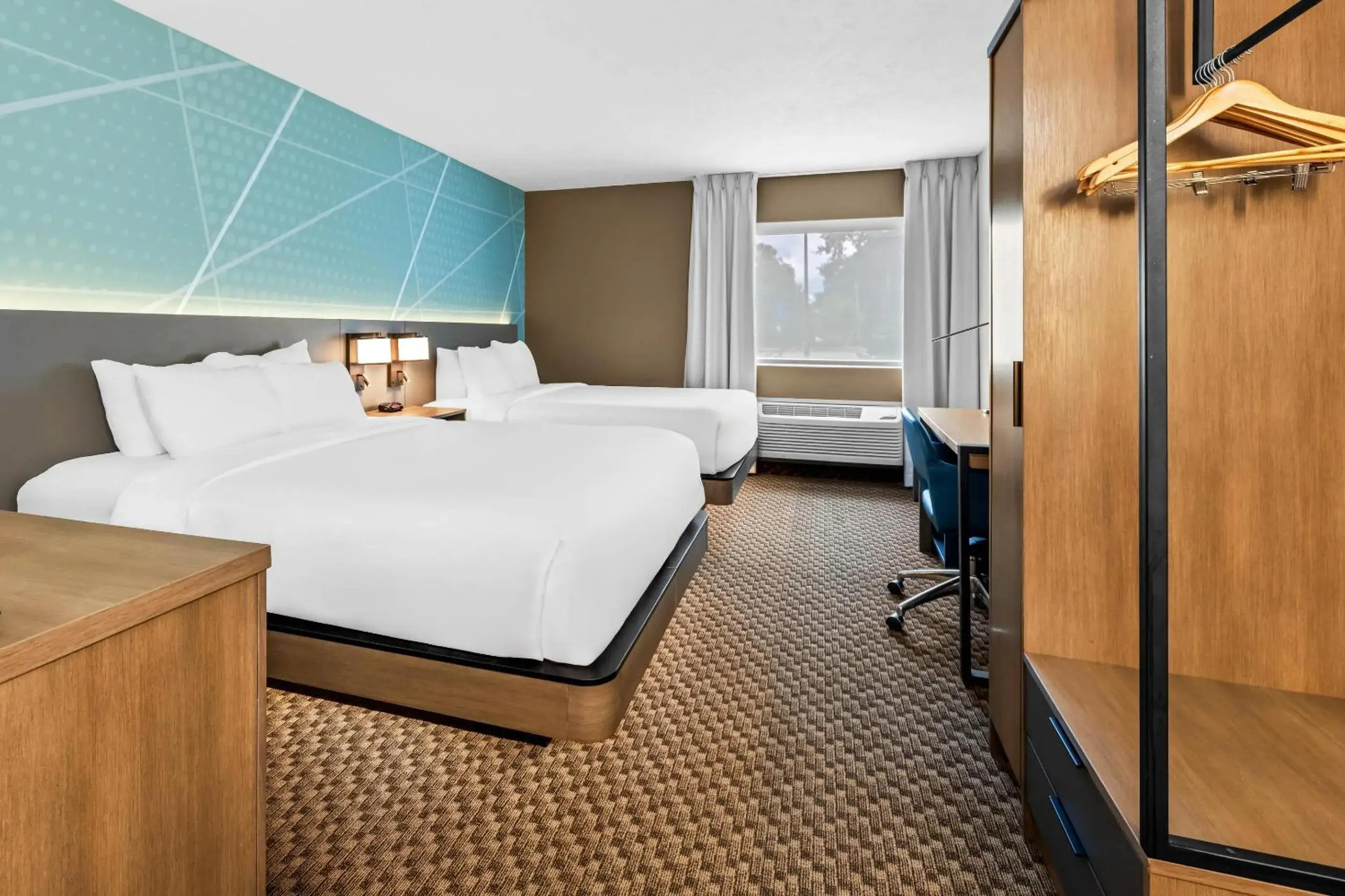 Bedroom, Bed in Comfort Inn Traverse City Bedroom, Bed in Comfort Inn Traverse City