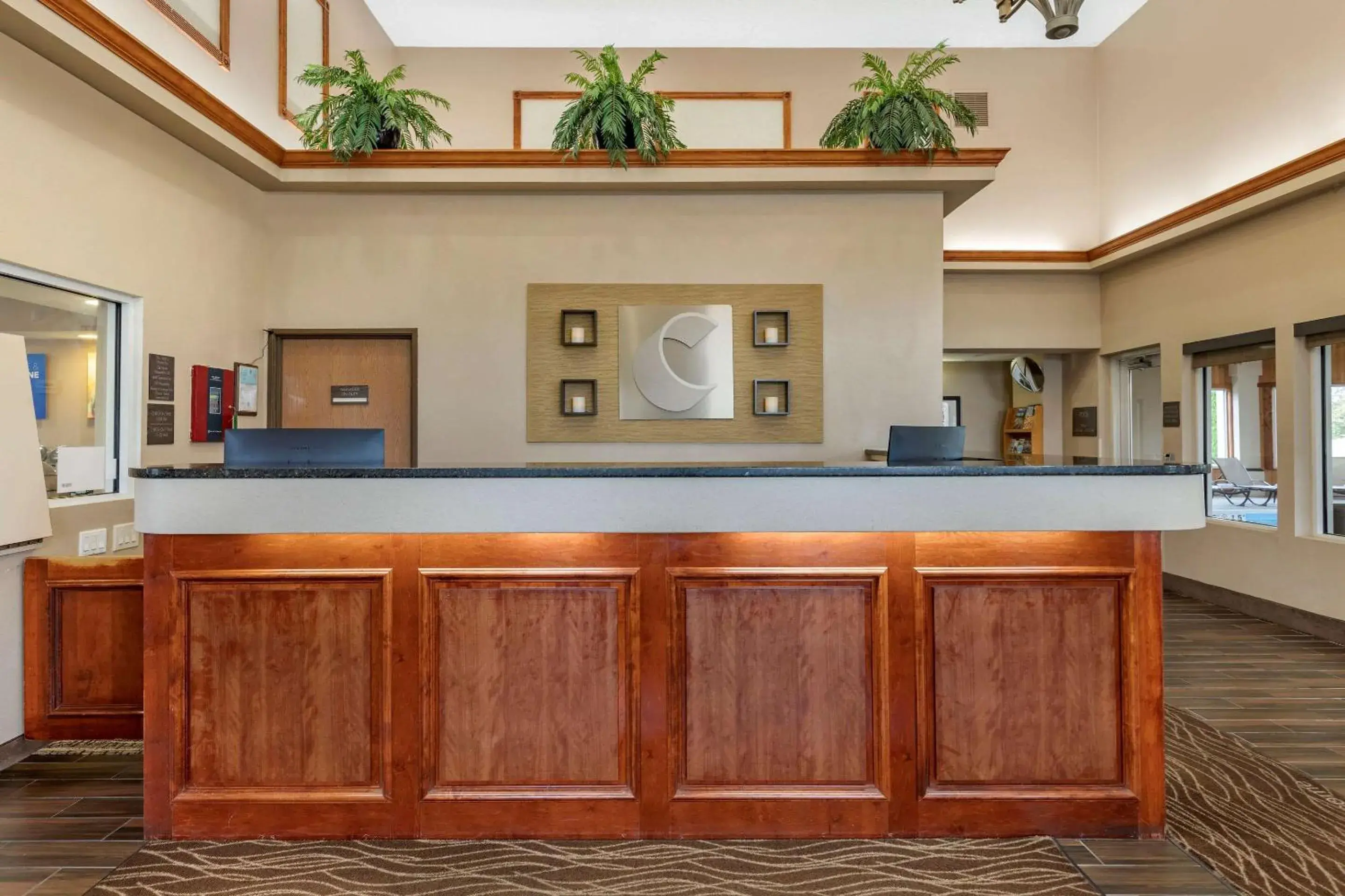 Lobby or reception in Comfort Inn & Suites Dimondale - Lansing Lobby or reception in Comfort Inn & Suites Dimondale - Lansing