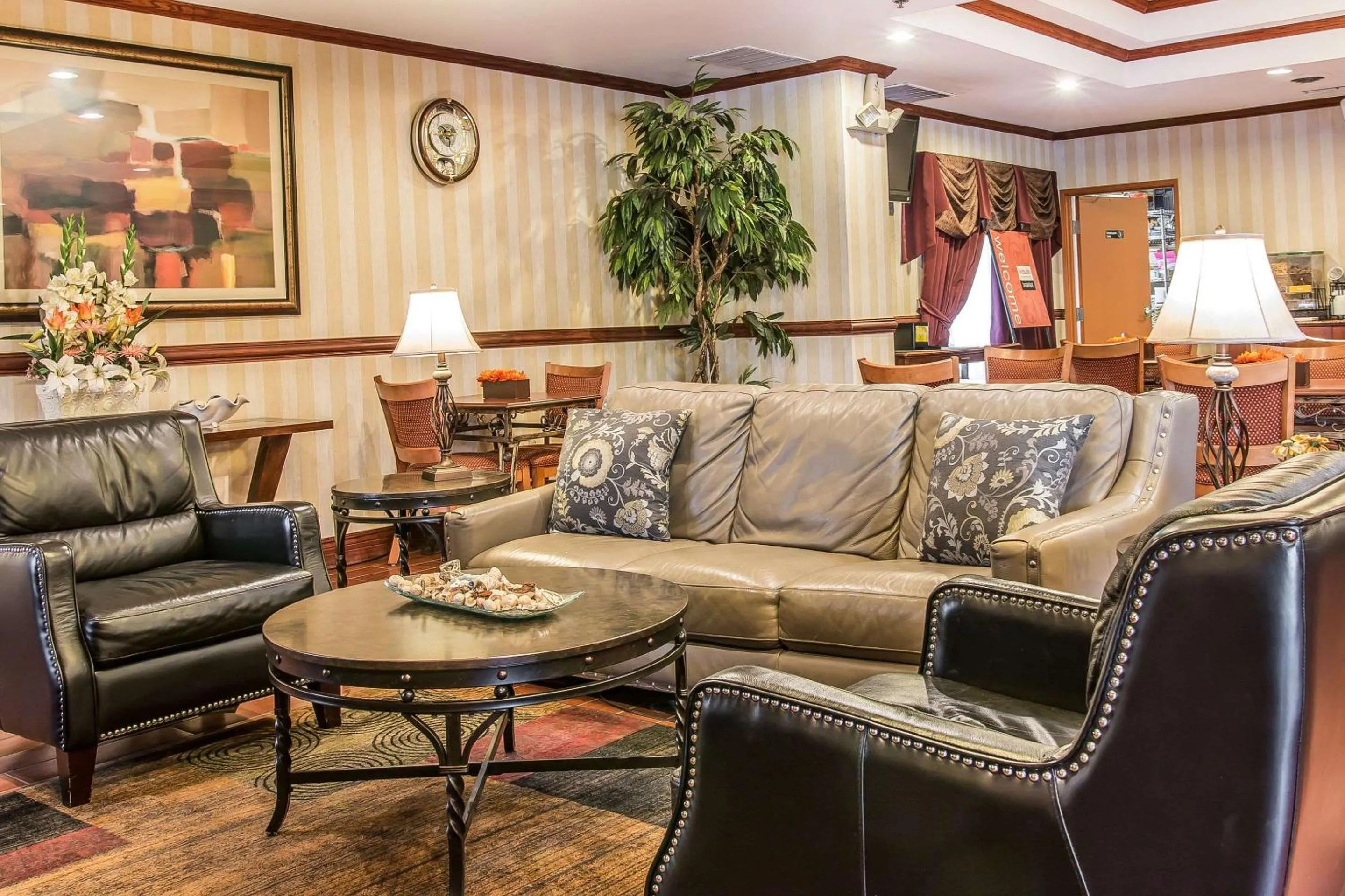 Lobby or reception in Quality Inn & Suites Ann Arbor Hwy 23