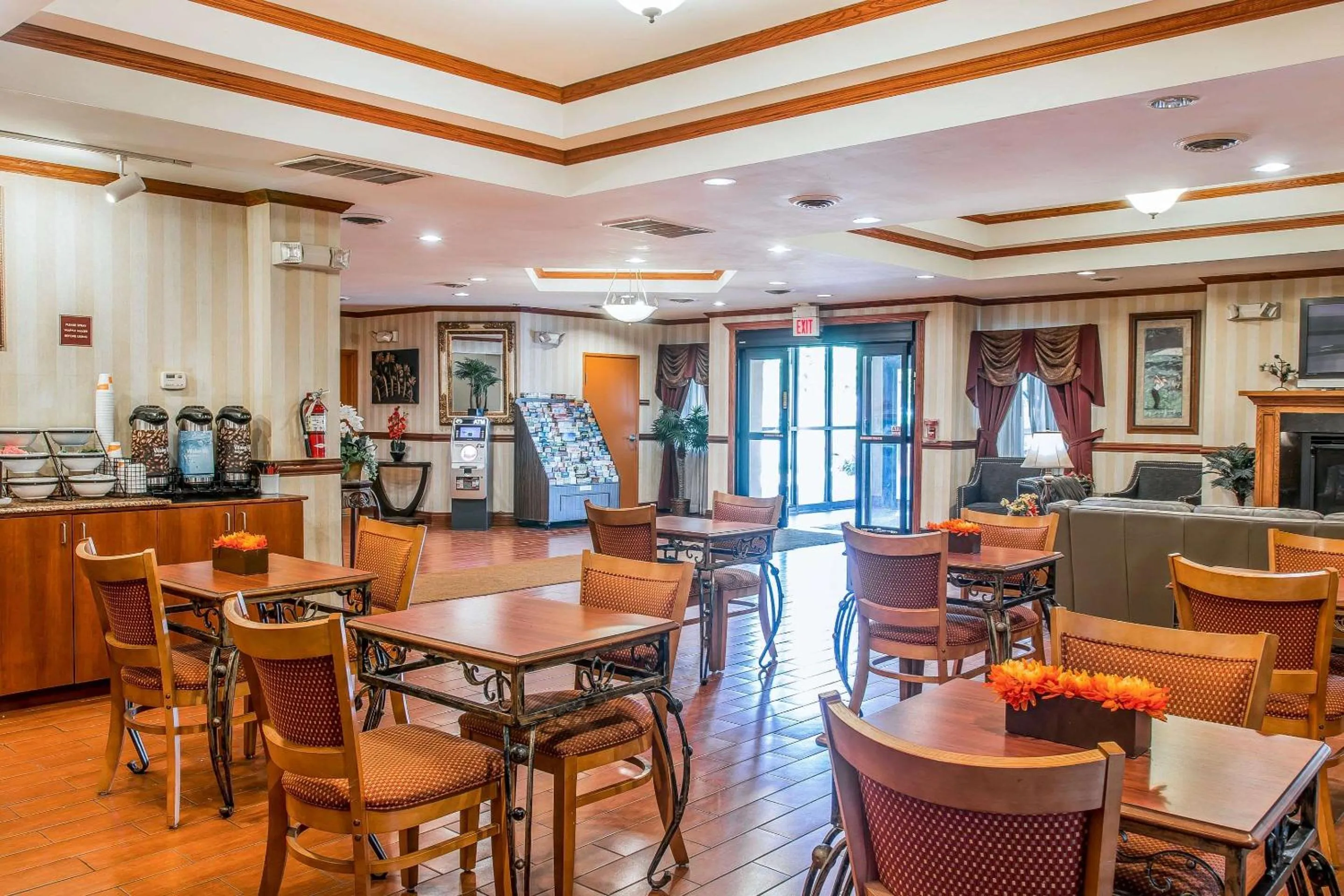 Restaurant/places to eat in Quality Inn & Suites Ann Arbor Hwy 23