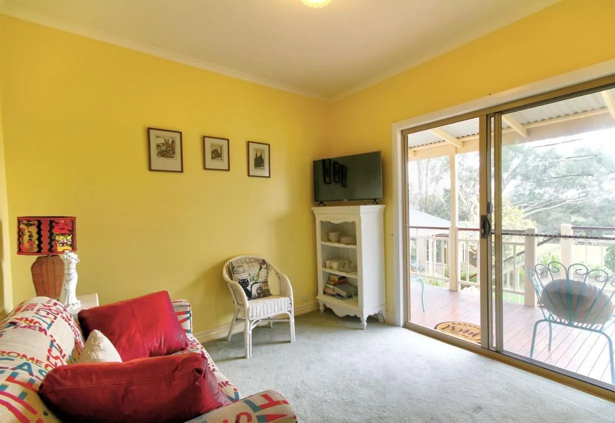 Living room in Nicholson BnB and Arts Centre