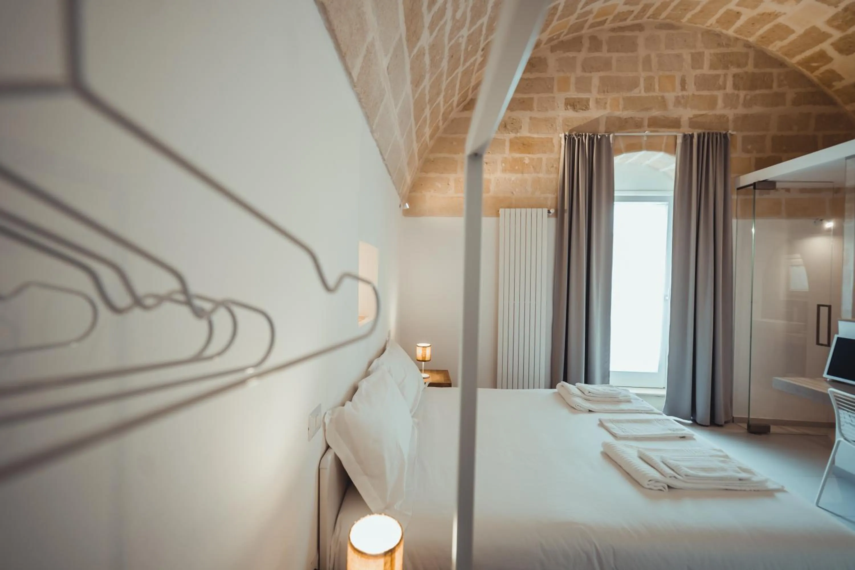 Bed in Endea Suite Rooms & Lounge SPA