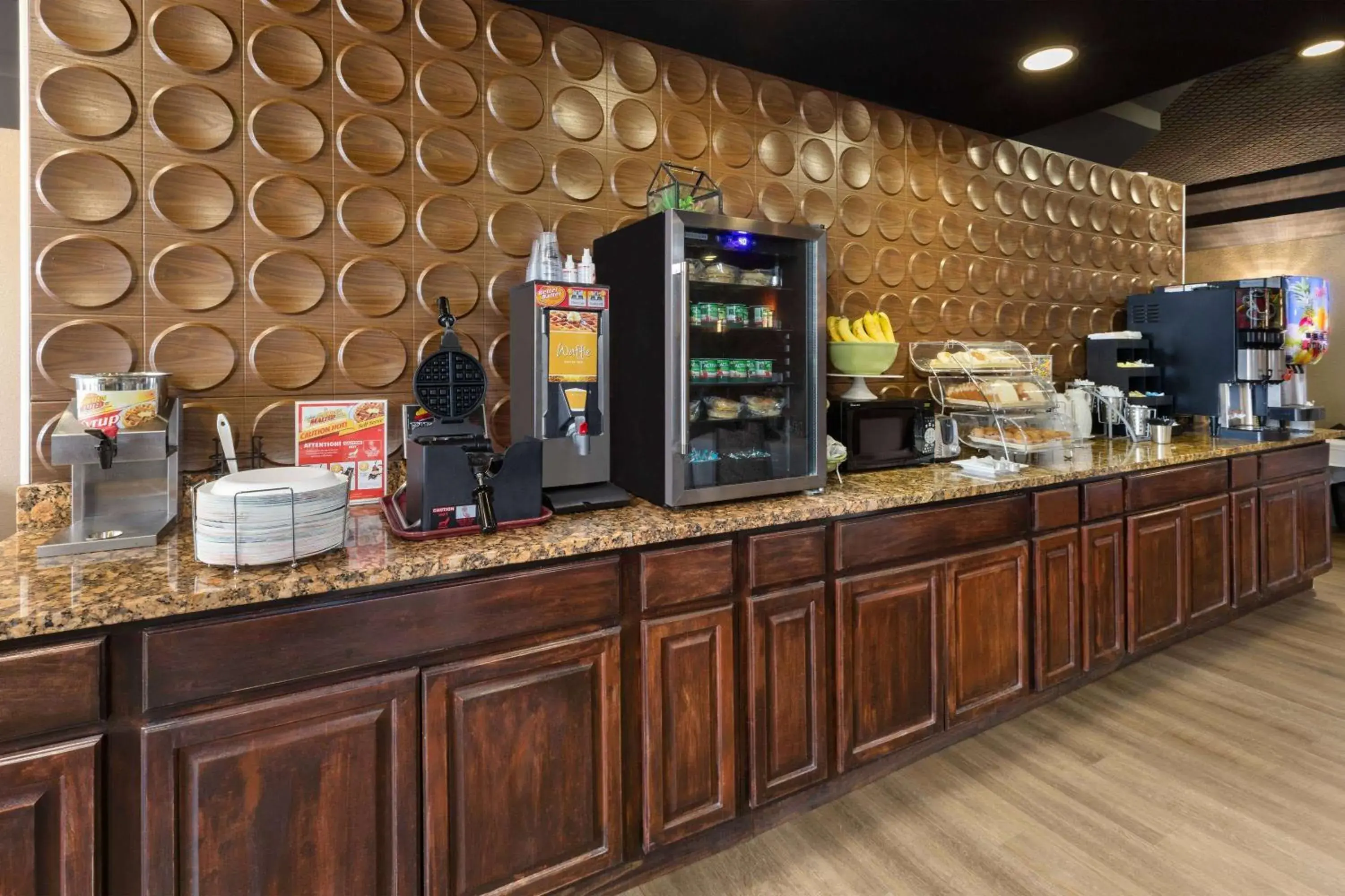 Breakfast in Wingate by Wyndham Troy Breakfast in Wingate by Wyndham Troy