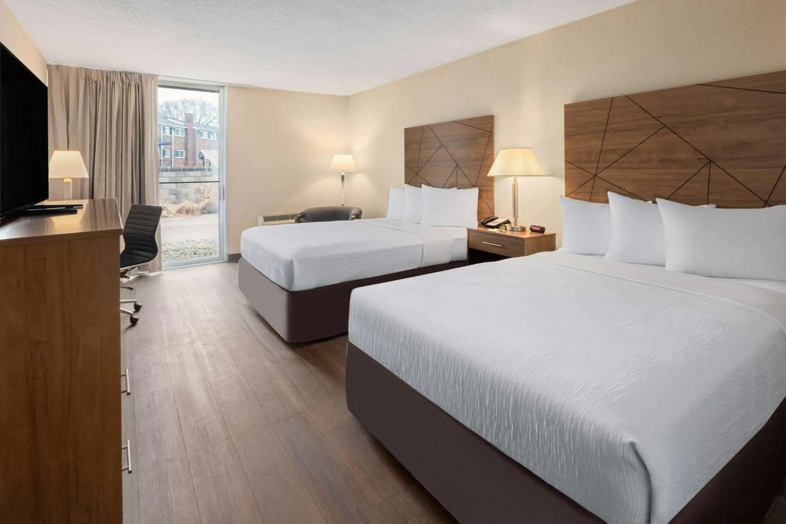 Double Room with Two Double Beds - Non-Smoking in Wingate by Wyndham Troy Double Room with Two Double Beds - Non-Smoking in Wingate by Wyndham Troy