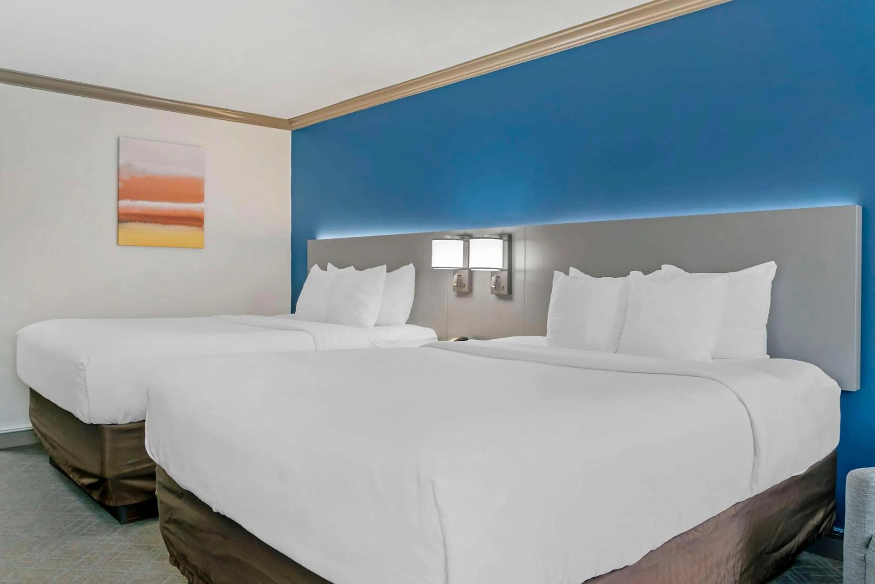 Bedroom, Bed in Comfort Inn Plainwell