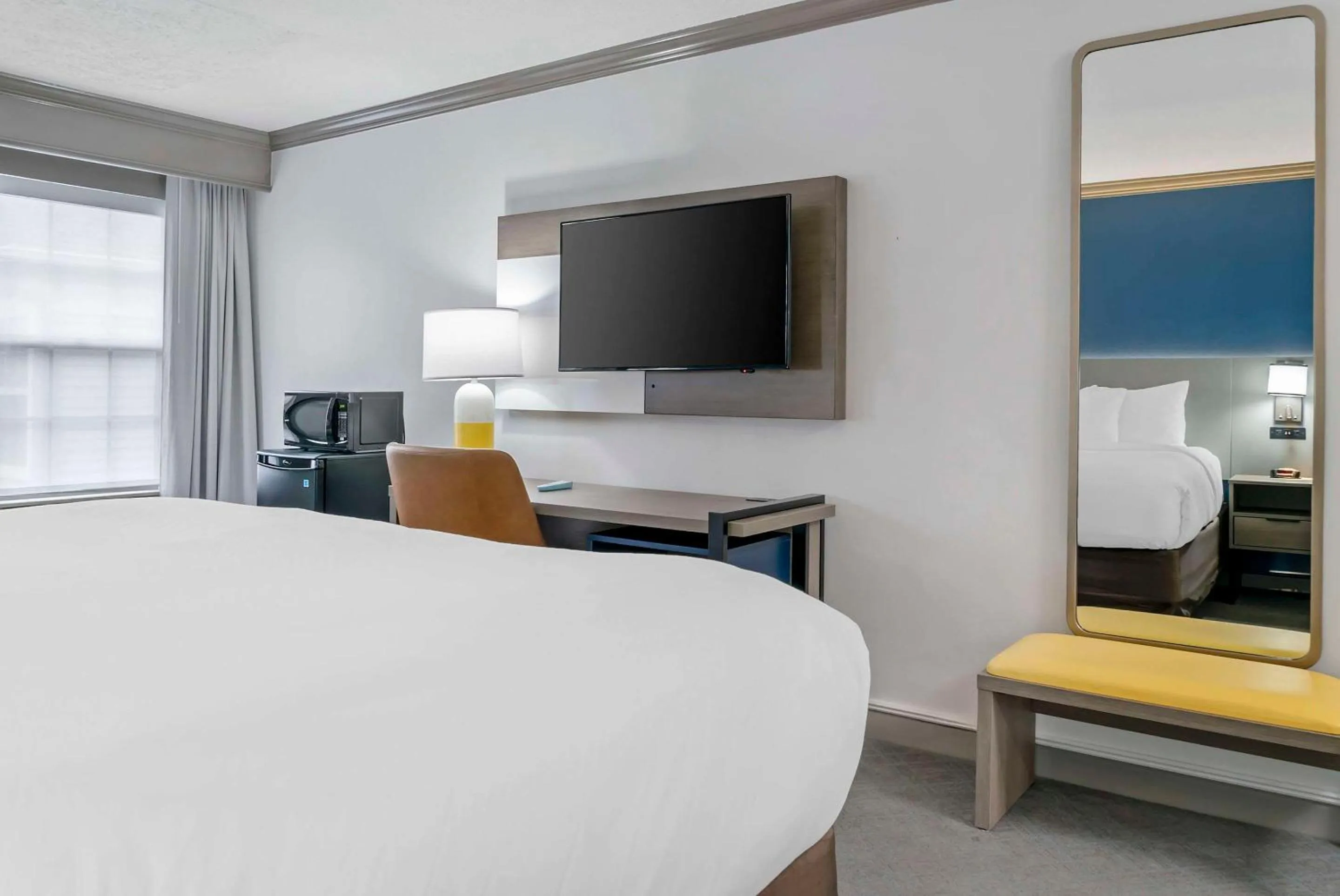 Bedroom in Comfort Inn Plainwell