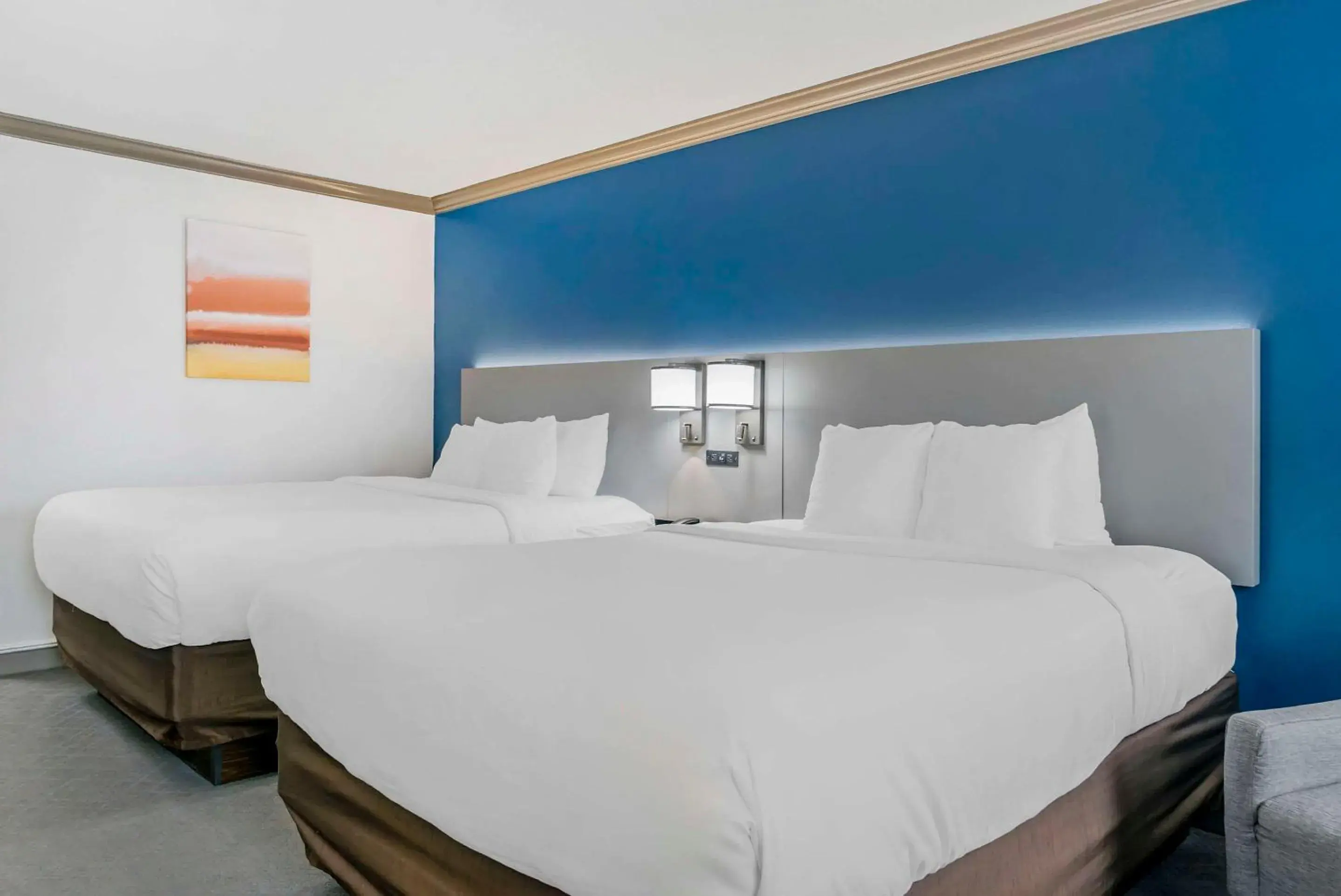 Bedroom, Bed in Comfort Inn Plainwell Bedroom, Bed in Comfort Inn Plainwell