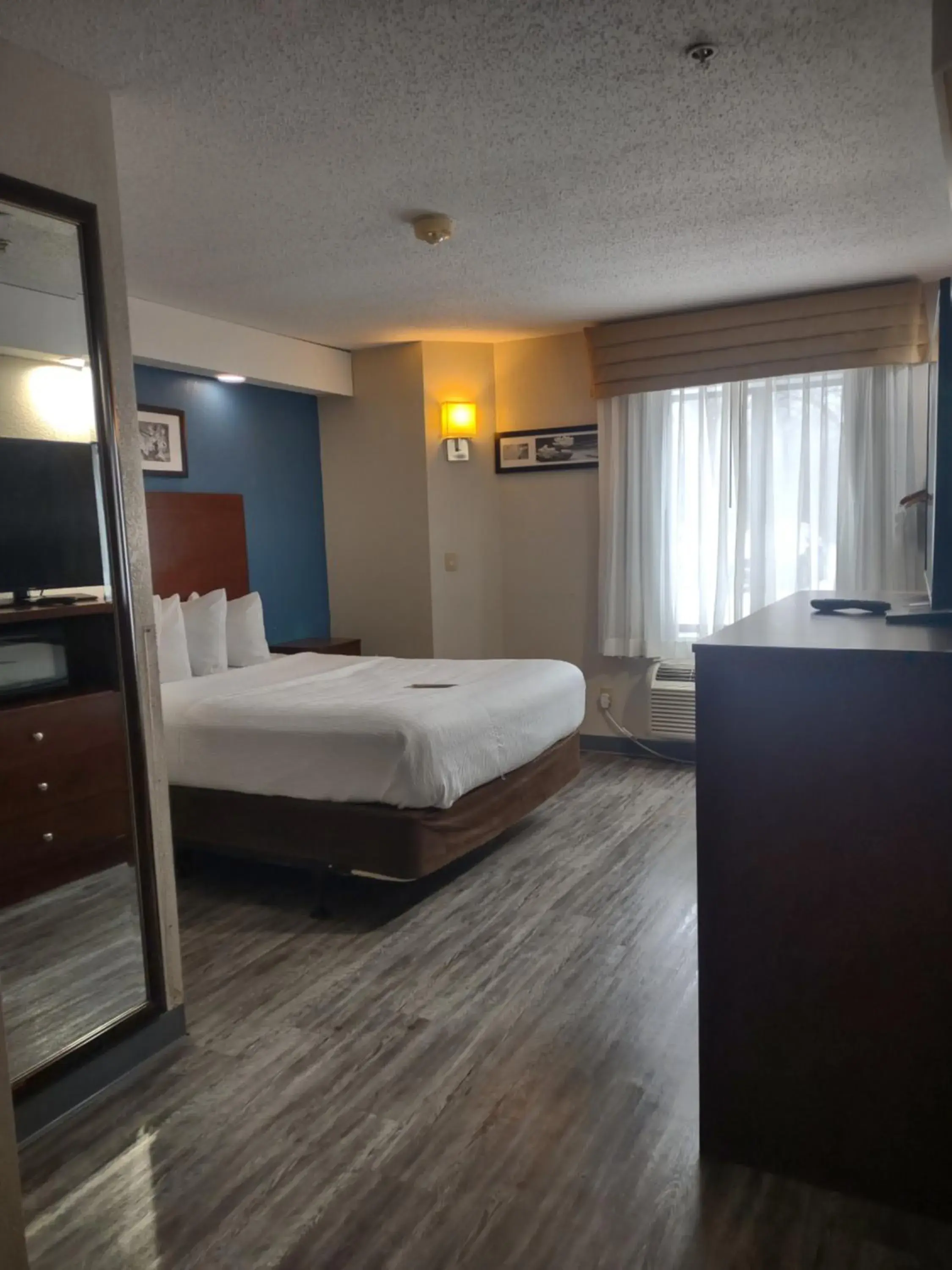 Bed in Baymont by Wyndham Flat Rock Bed in Baymont by Wyndham Flat Rock