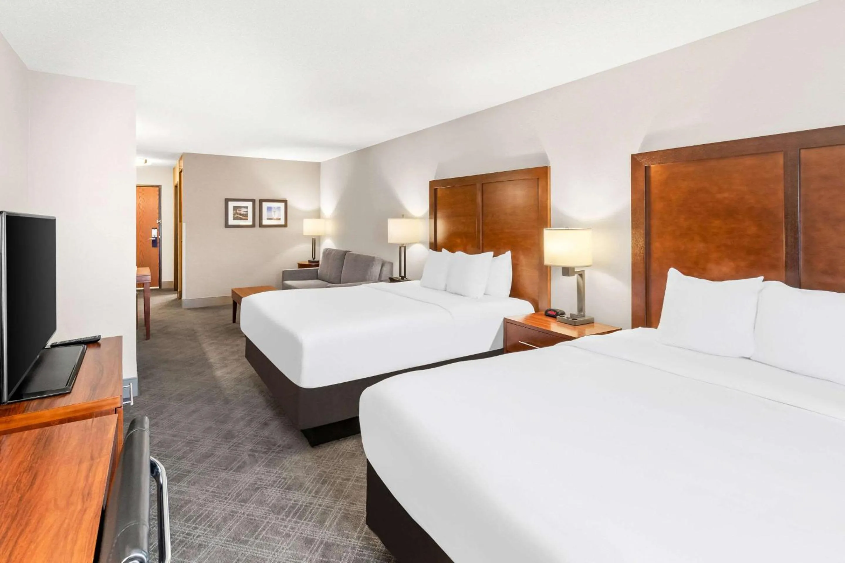 Bedroom, Bed in Comfort Inn Duluth West