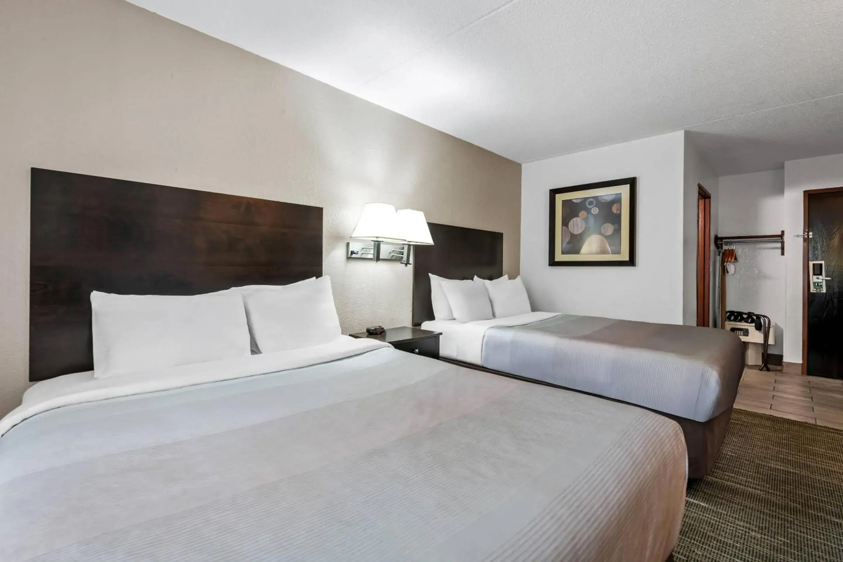 Bedroom, Bed in Quality Inn Savage - Bloomington West Bedroom, Bed in Quality Inn Savage - Bloomington West