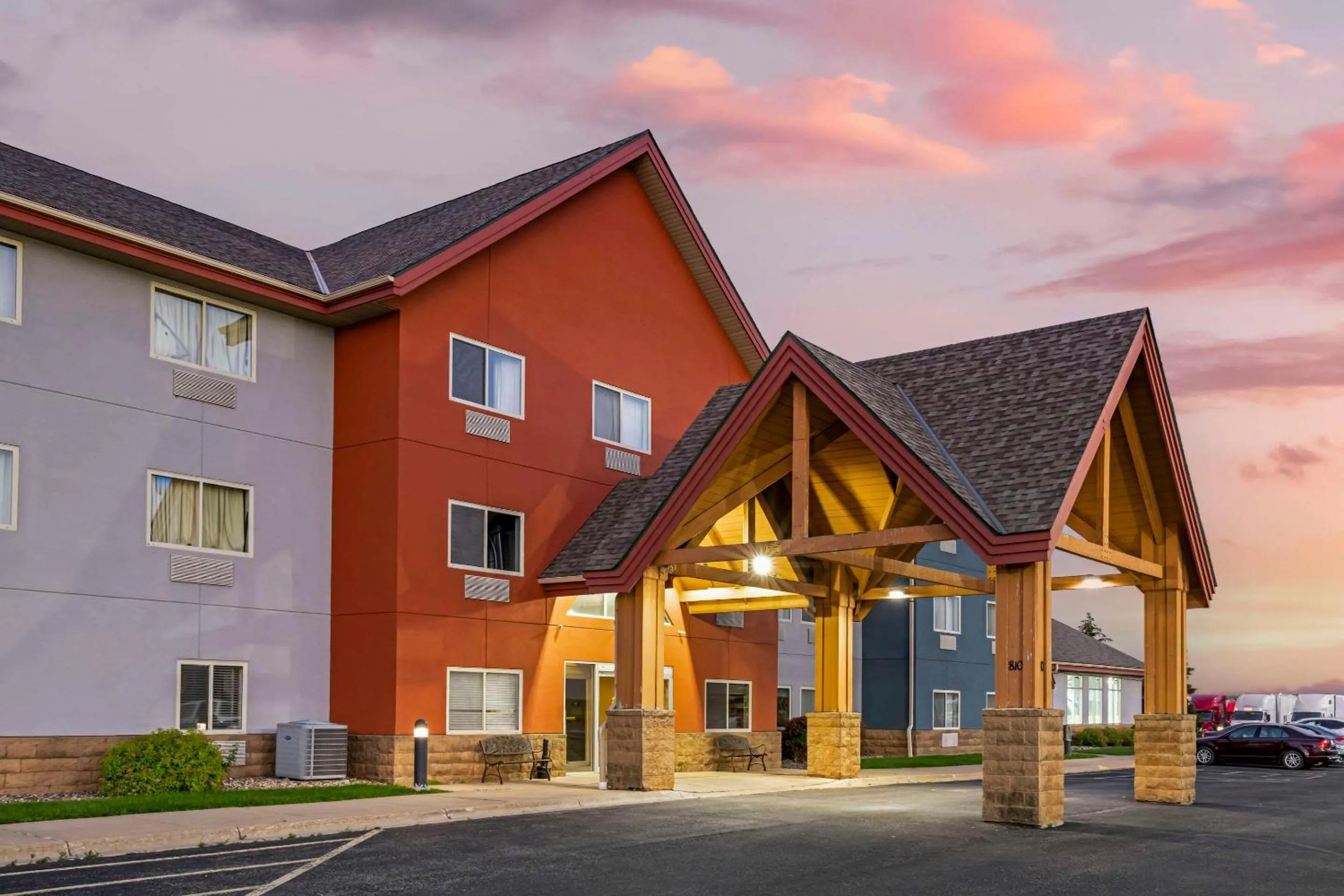 Property building in Comfort Inn Albert Lea at Trails Travel Center