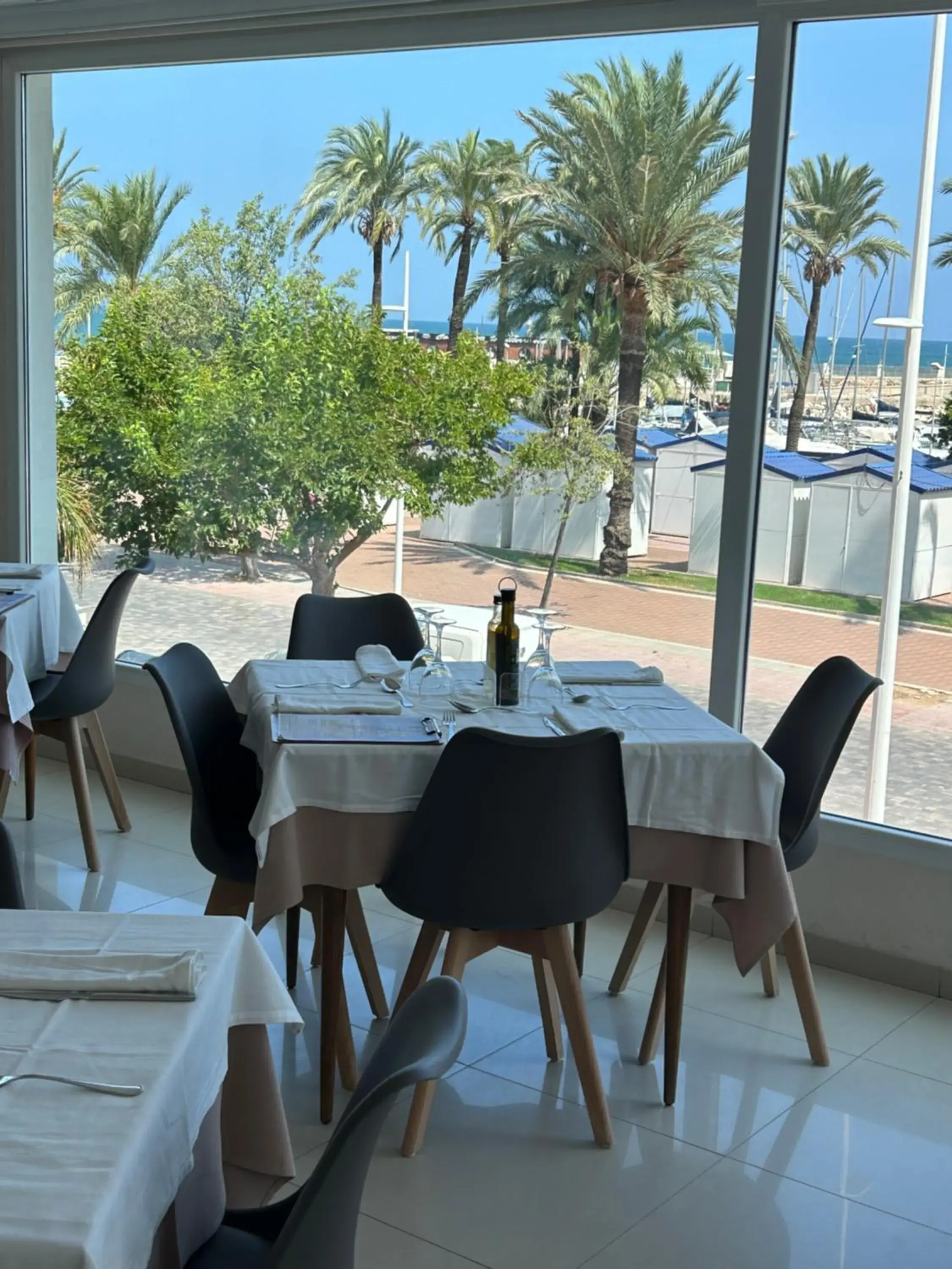 Restaurant/places to eat in Hotel San Luis Restaurant/places to eat in Hotel San Luis