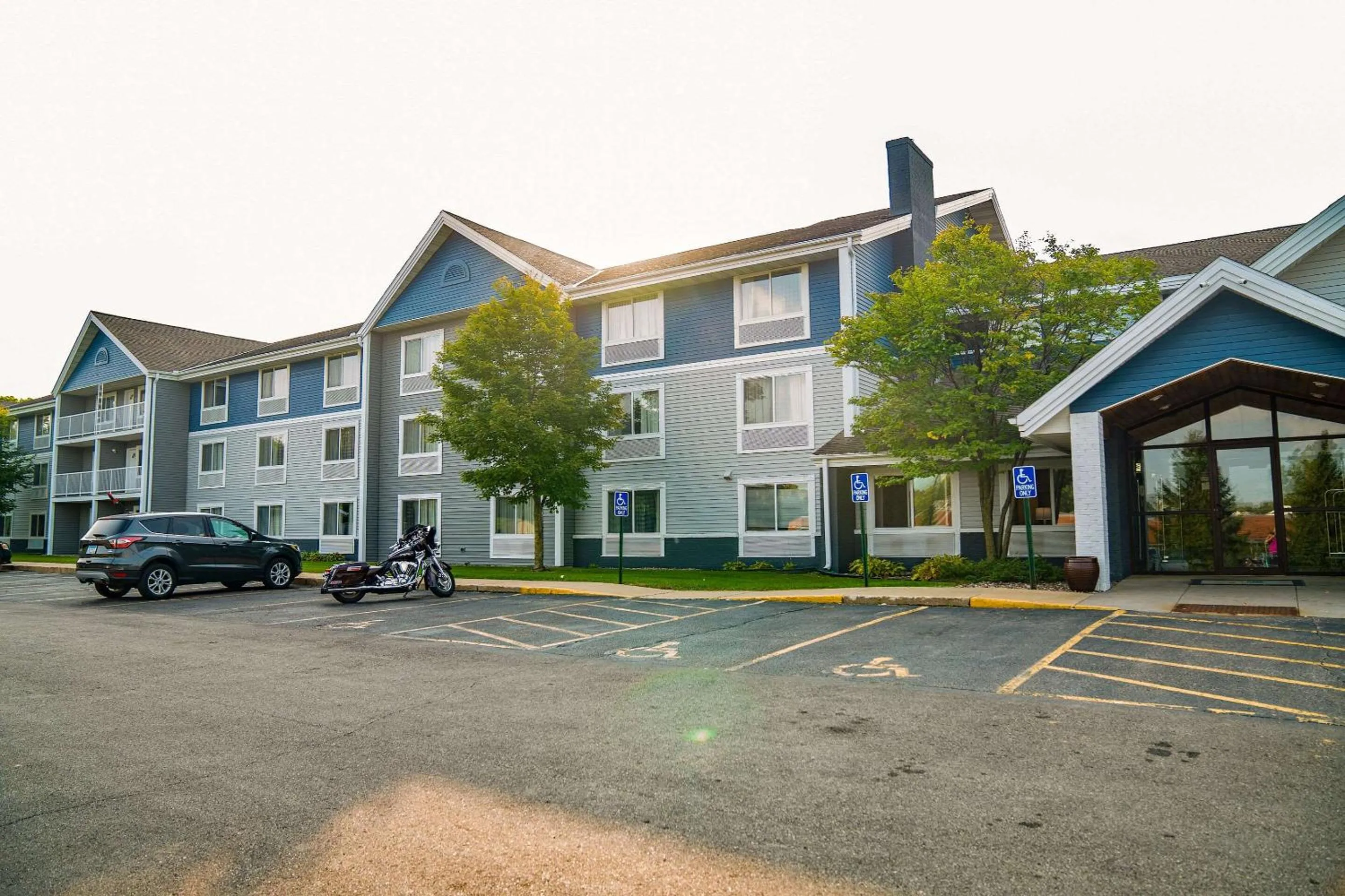 Property building in Quality Inn near Medical Center