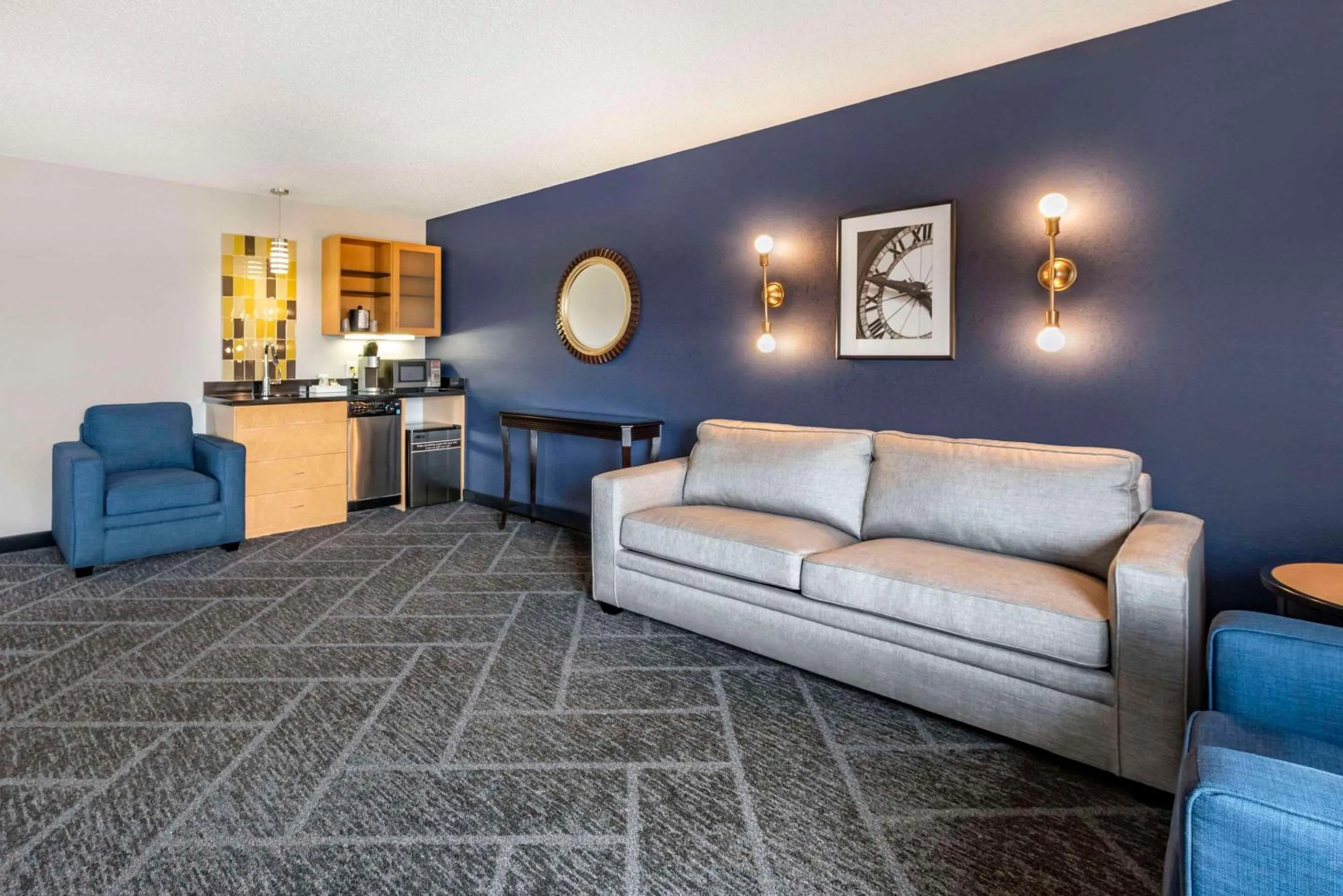 Bedroom in Cambria Hotel Minneapolis Maple Grove