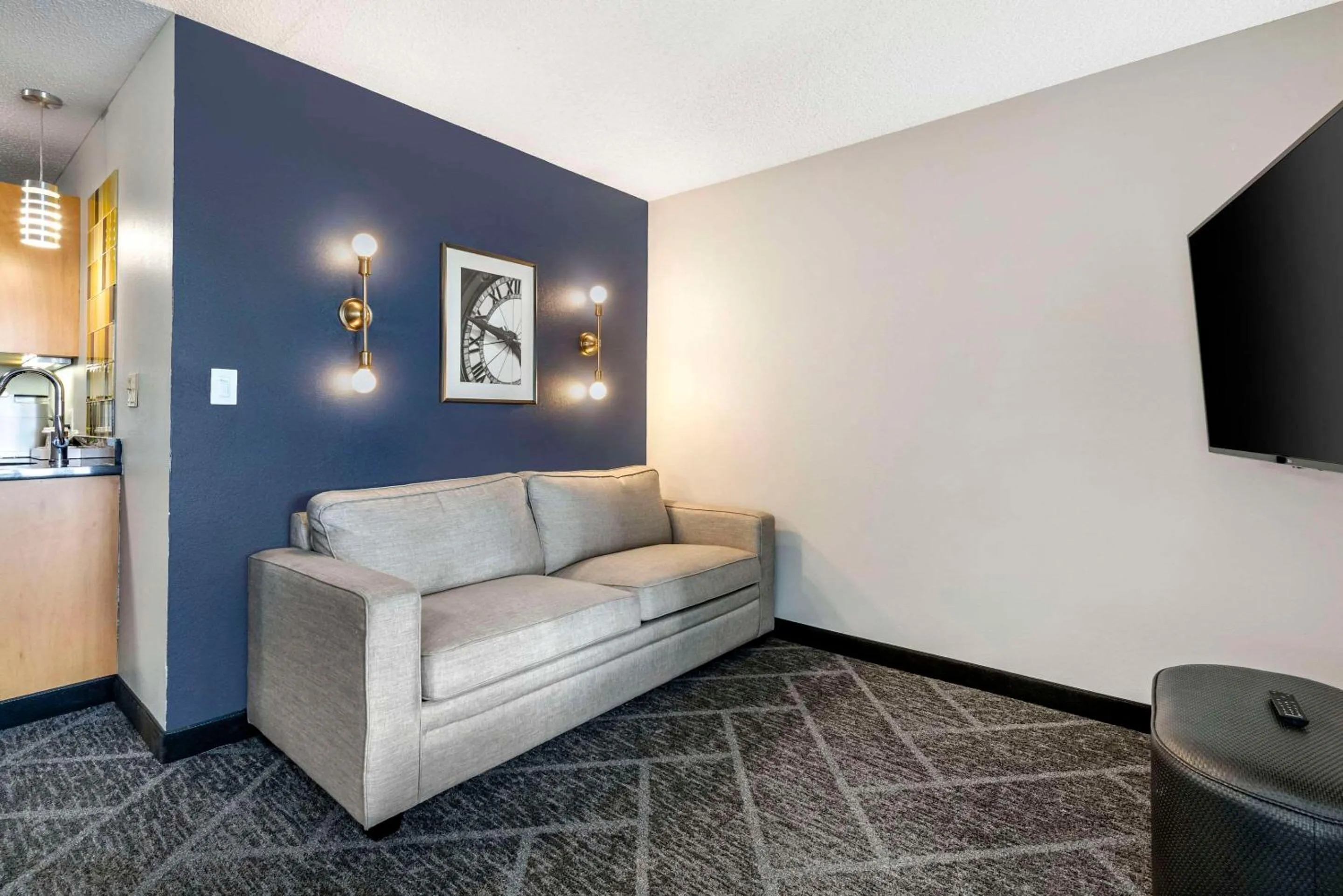 Bedroom in Cambria Hotel Minneapolis Maple Grove