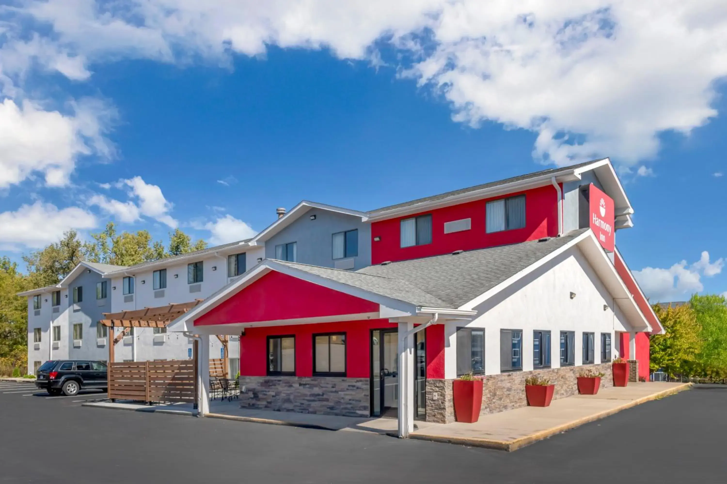 Property building in Harmony Inn Property building in Harmony Inn